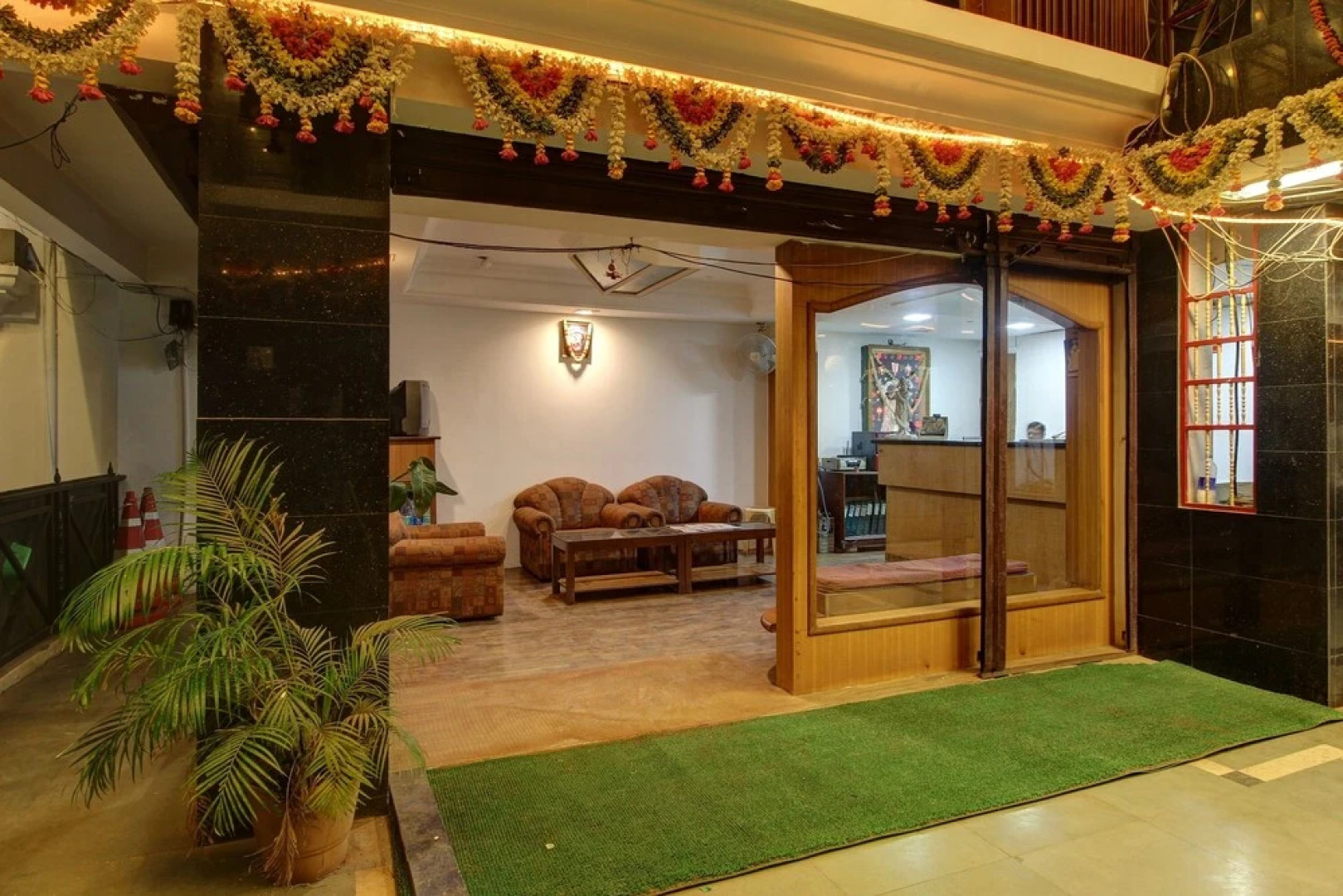 Hotel Surya Yatri Niwas by OYO Rooms