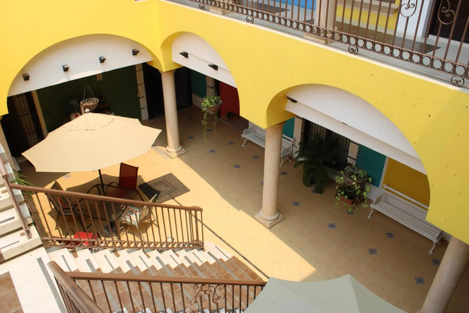 Hotel Guaranducha Inn