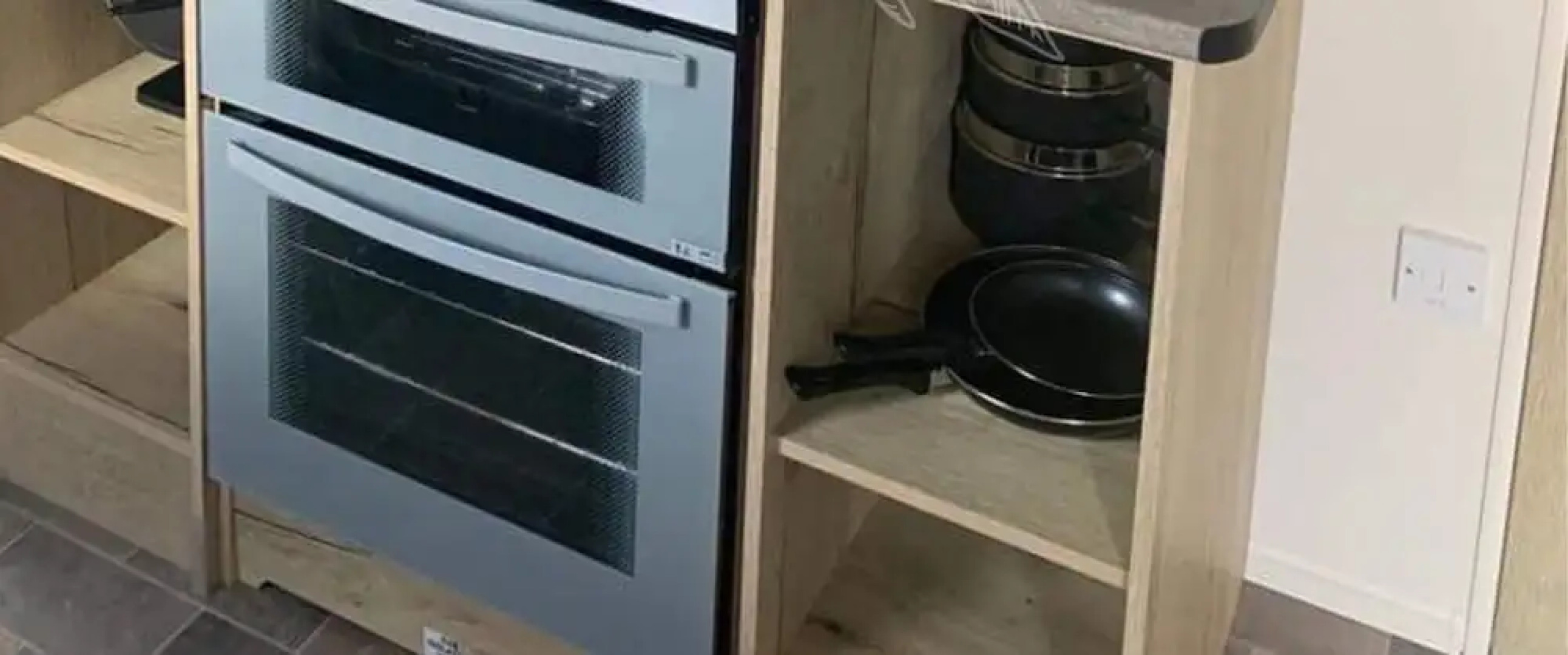 3 bed Caravan at Lyons Robinhood