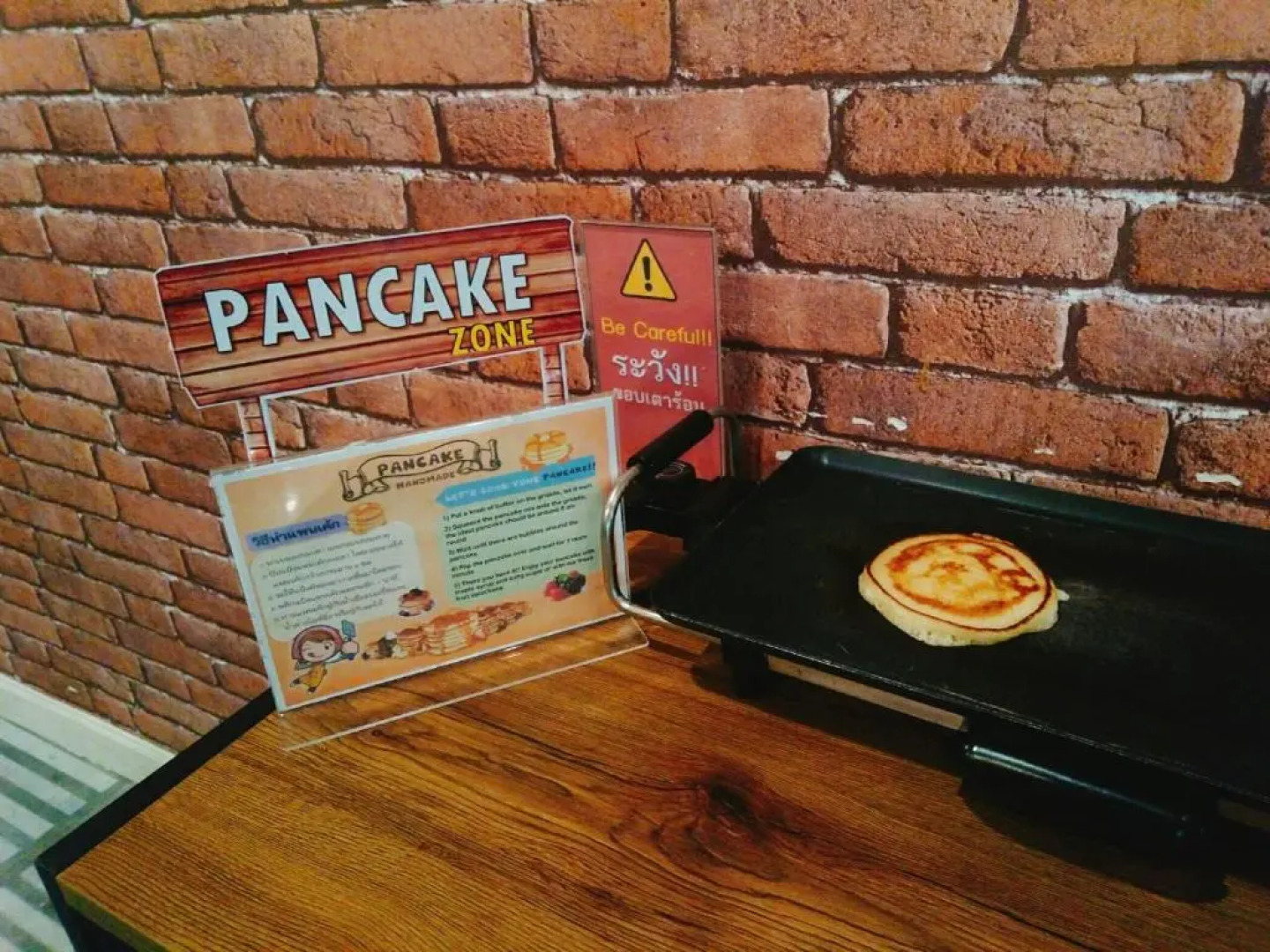 Gallery Lake View Hotel