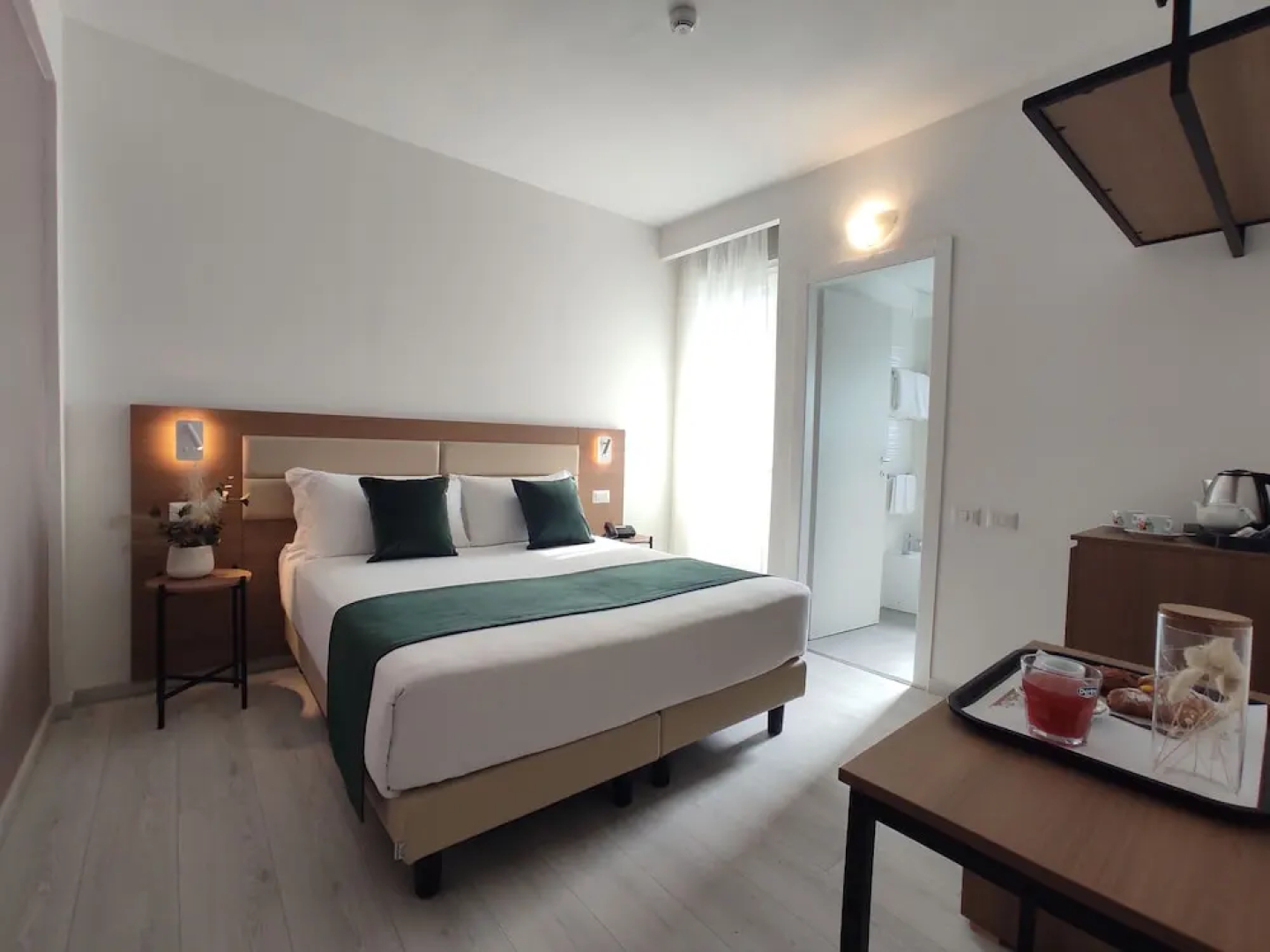 Massimi City Garden Hotel