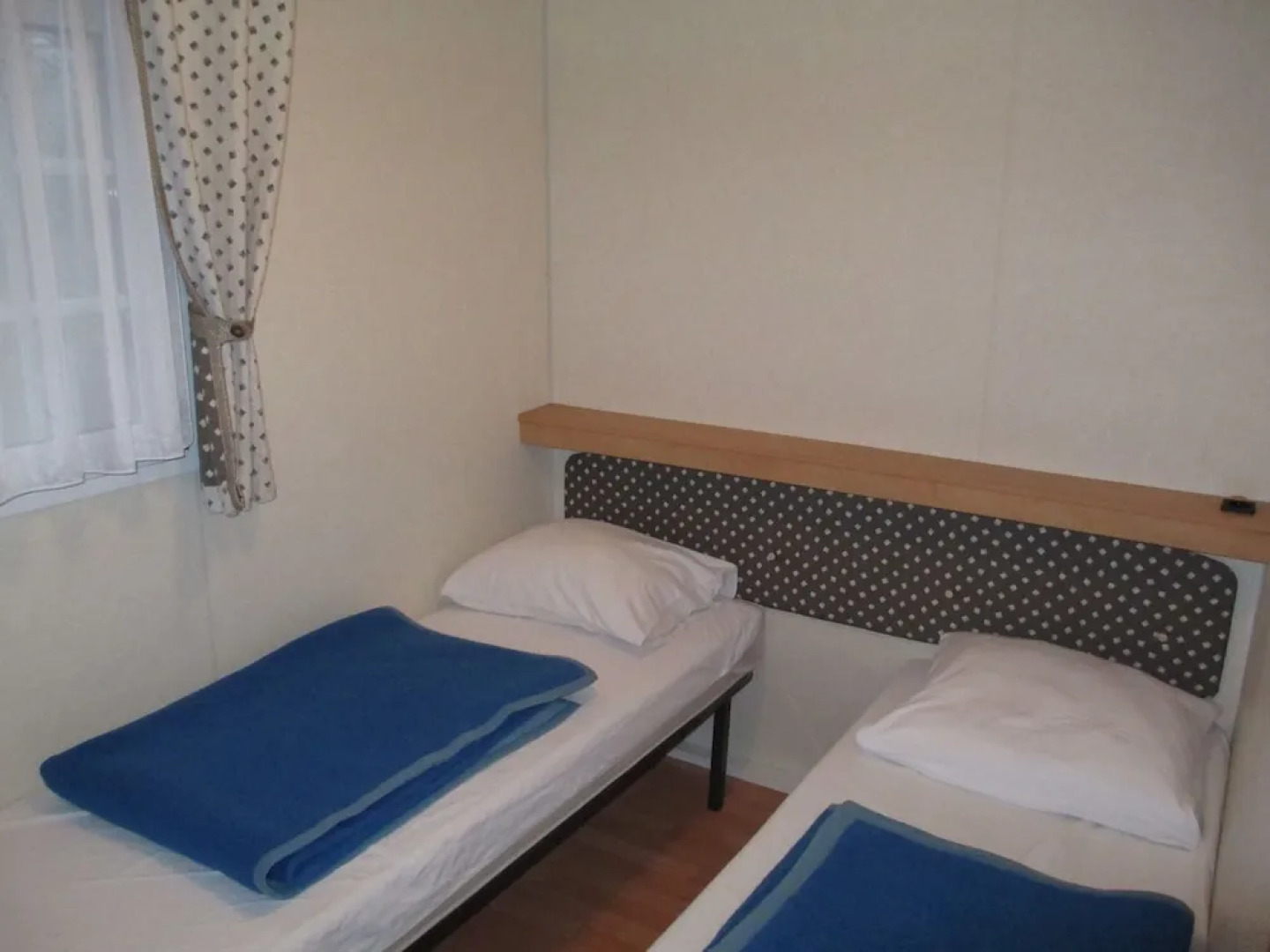 Appealing Chalet With Terrace in the Surroundings of Turnhout