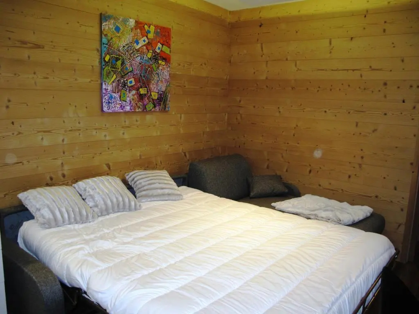 LIsle "Lofts & Lakes"