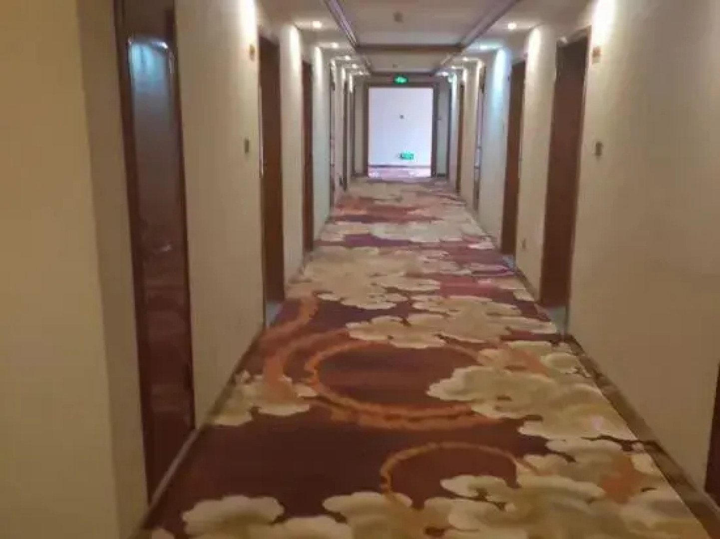 Yushu Yuer Temple Hotel