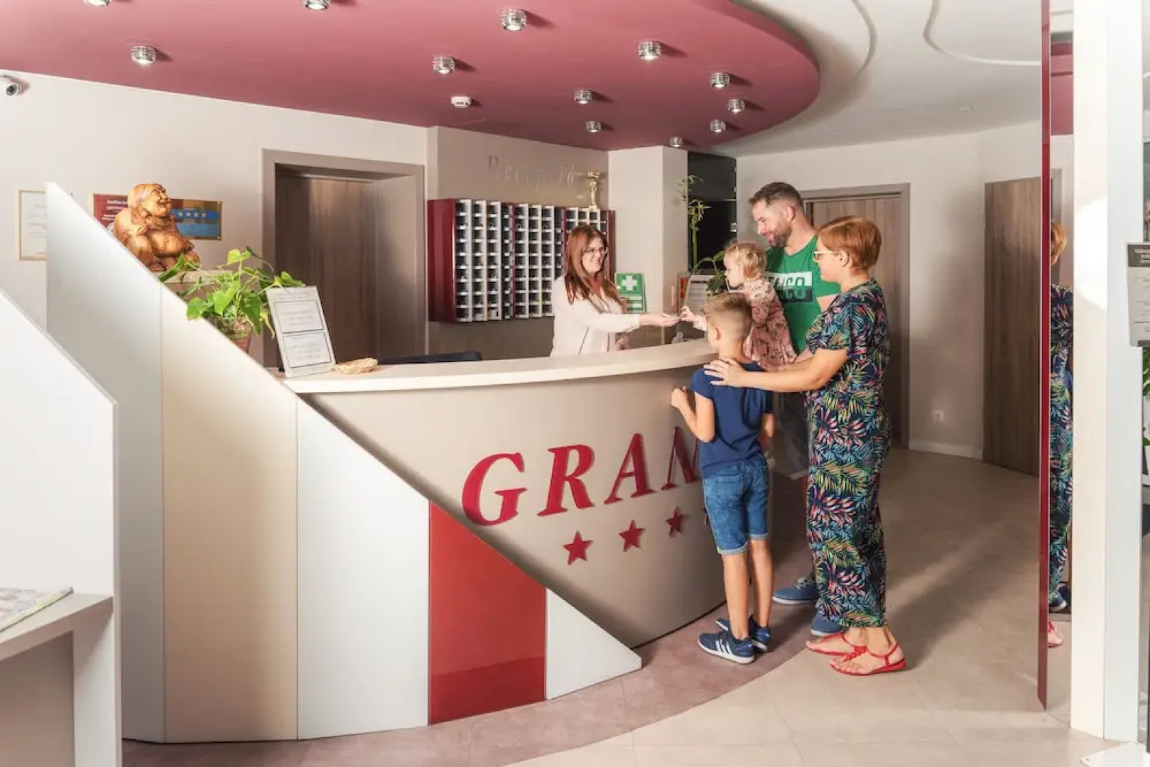 Granada Conference, Wellness and Sport Hotel