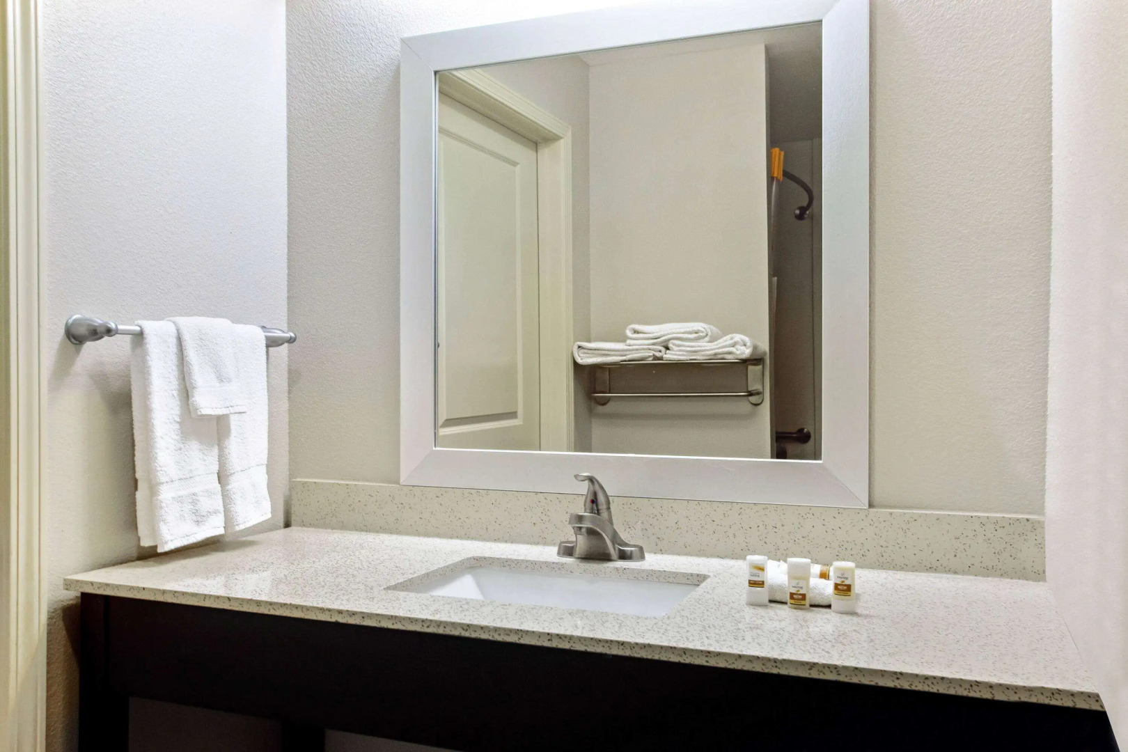 La Quinta Inn & Suites by Wyndham Karnes City - Kenedy