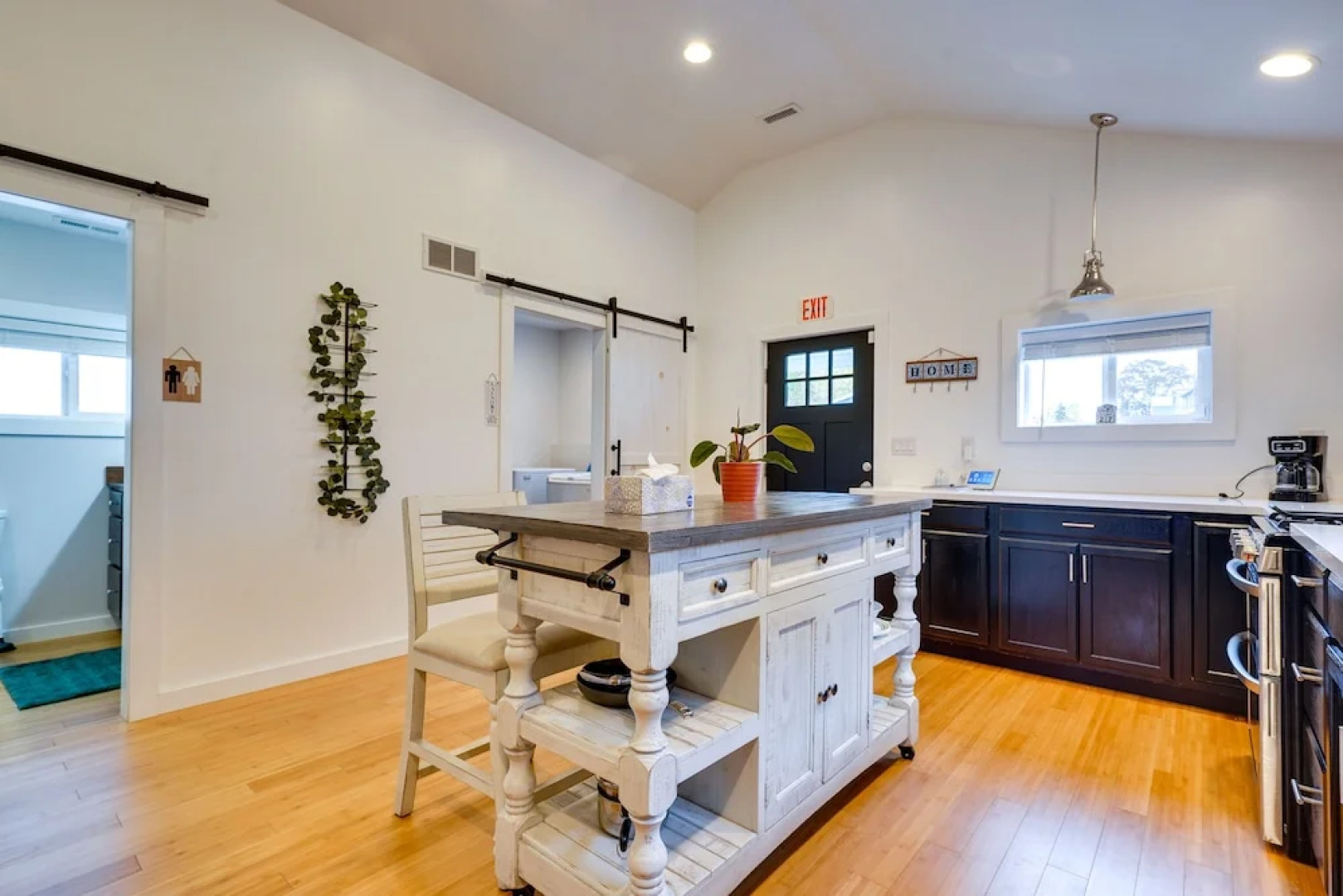 Cozy Ohio Home w/ Patio + Buckeye Lake Access!