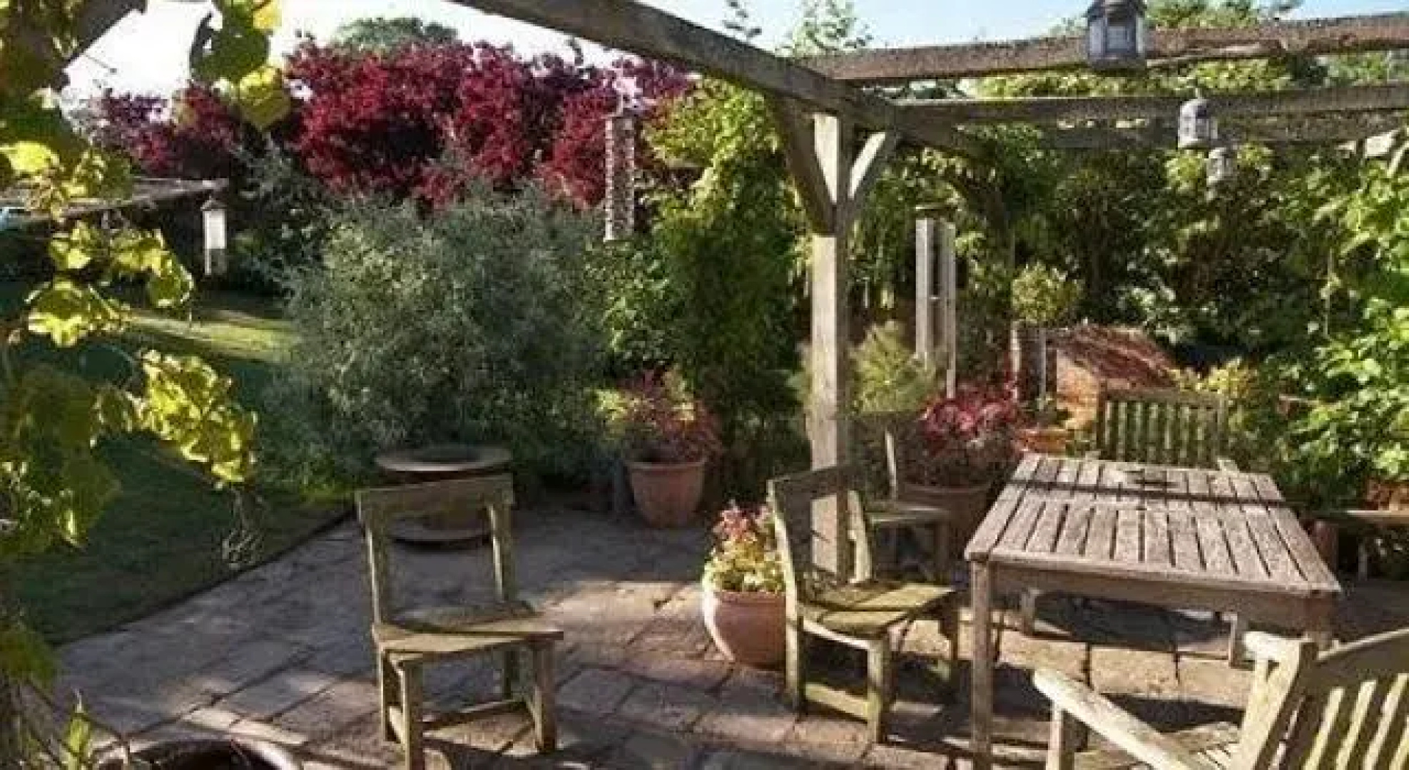 Blandings - Guest House