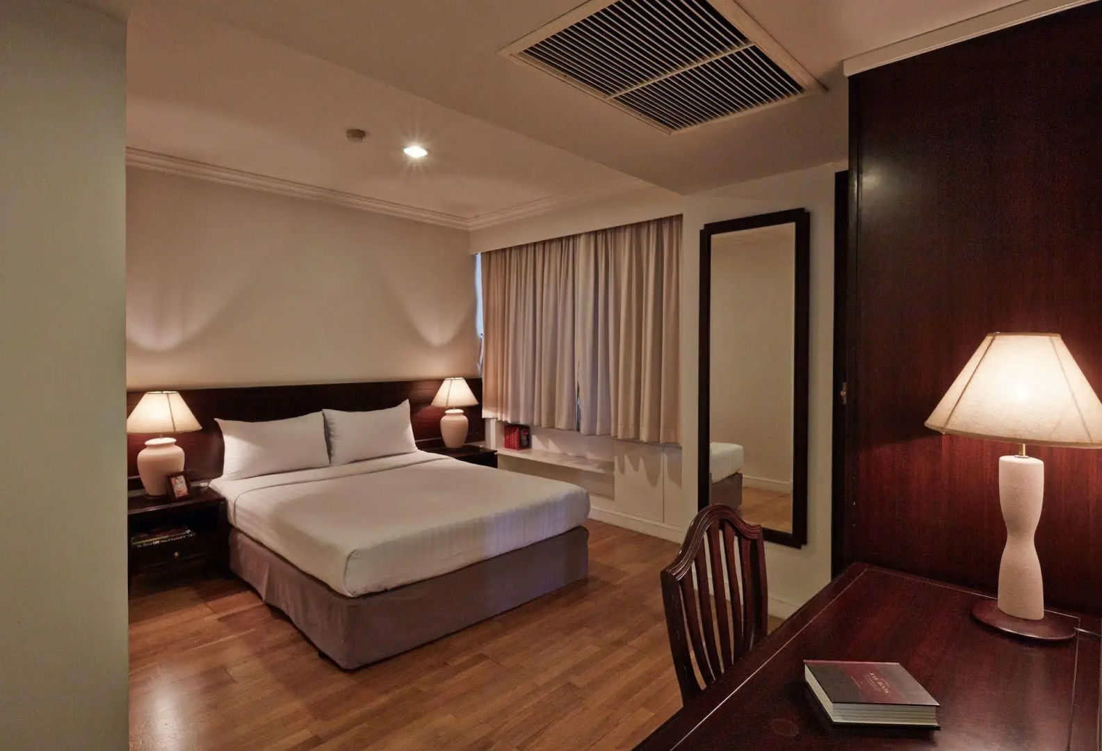 Riverine Place Hotel and Residence