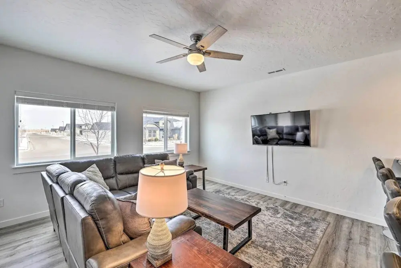 Nampa Townhome ~ 18 Mi to Downtown Boise!