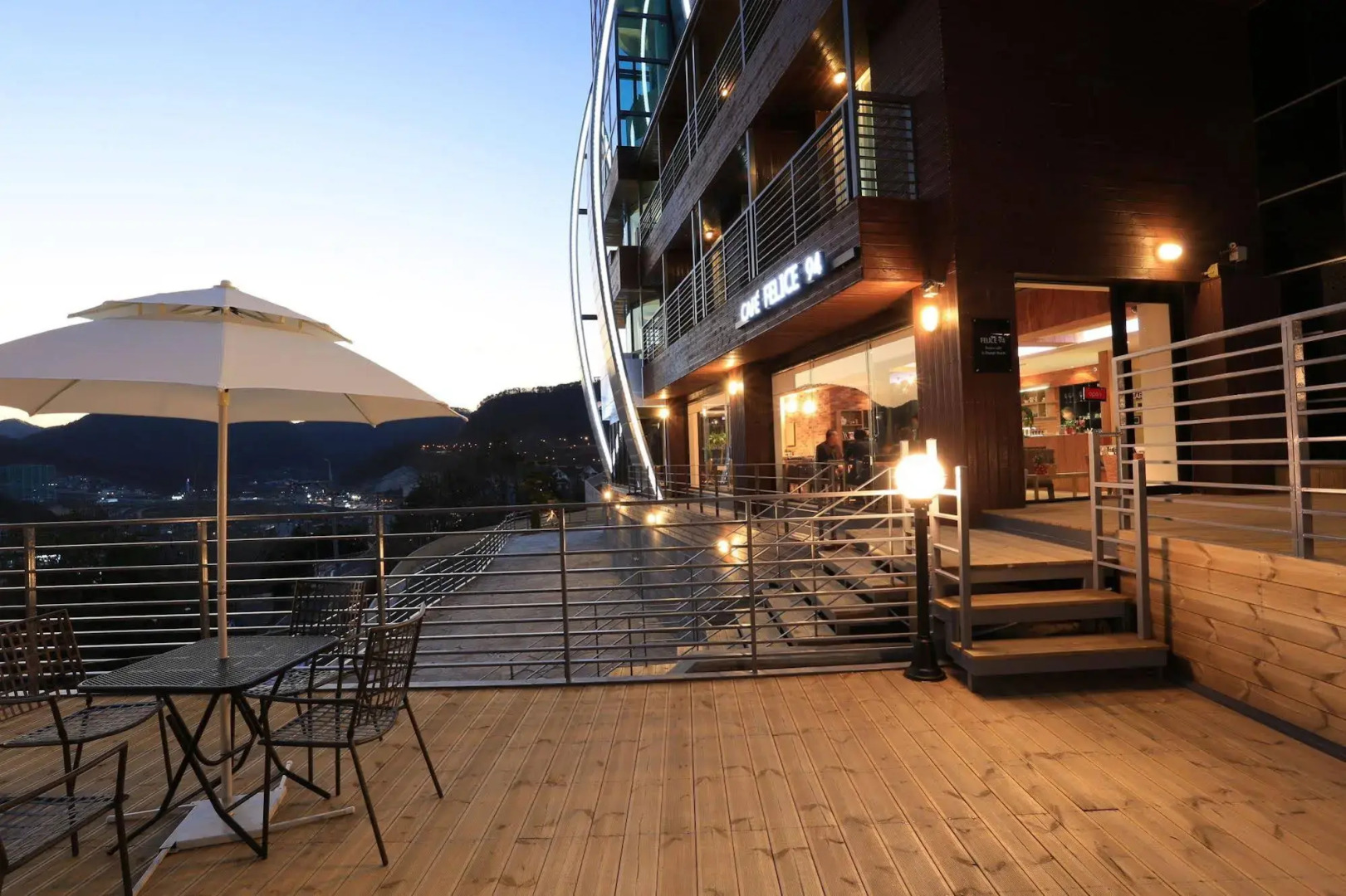 Radiance Tourist Hotel