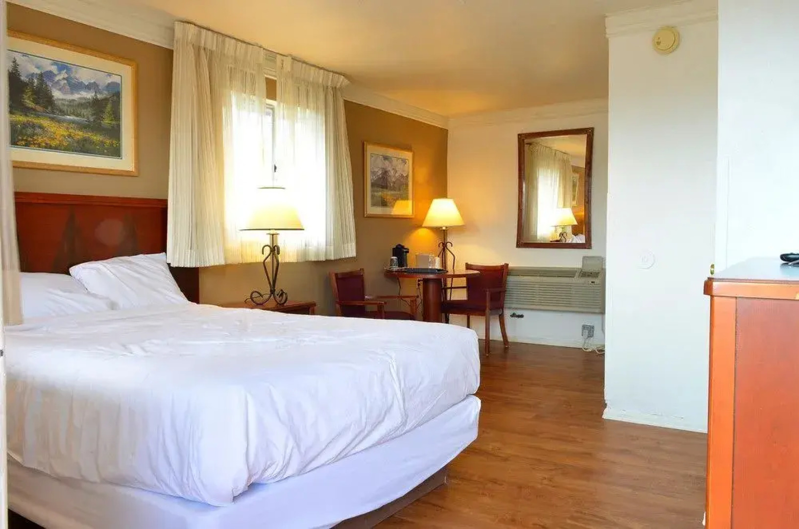 Americas Best Value Inn & Suites Canon City