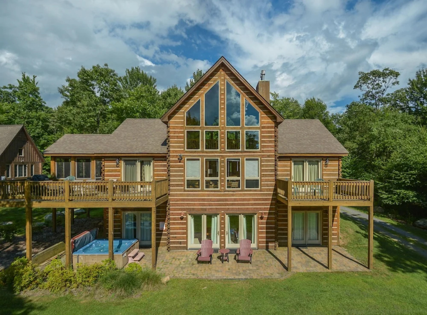 Mountain Top Lodge 4 Bedroom House