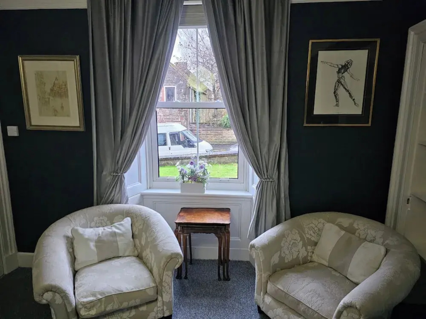 3-bed Cottage With Garden in Kirriemuir Centre