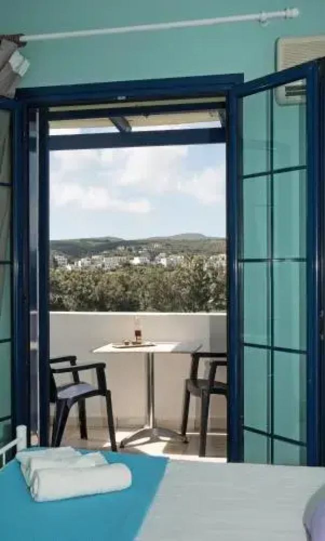 Contaratos Holiday Lettings