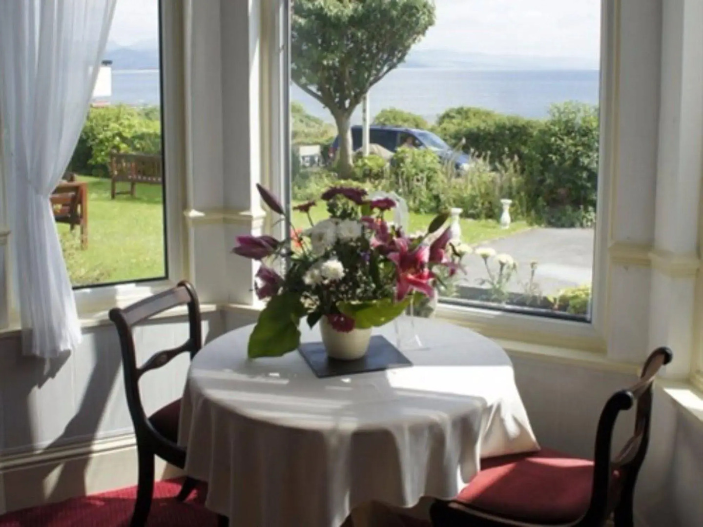 Plas Isa Hotel