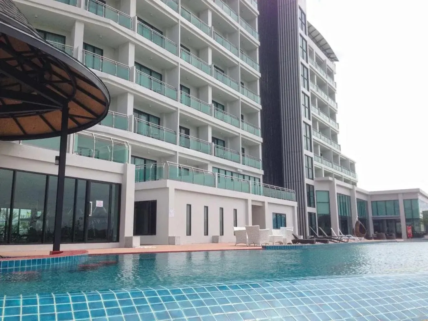 Sunrise Lagoon Hotel And Golf