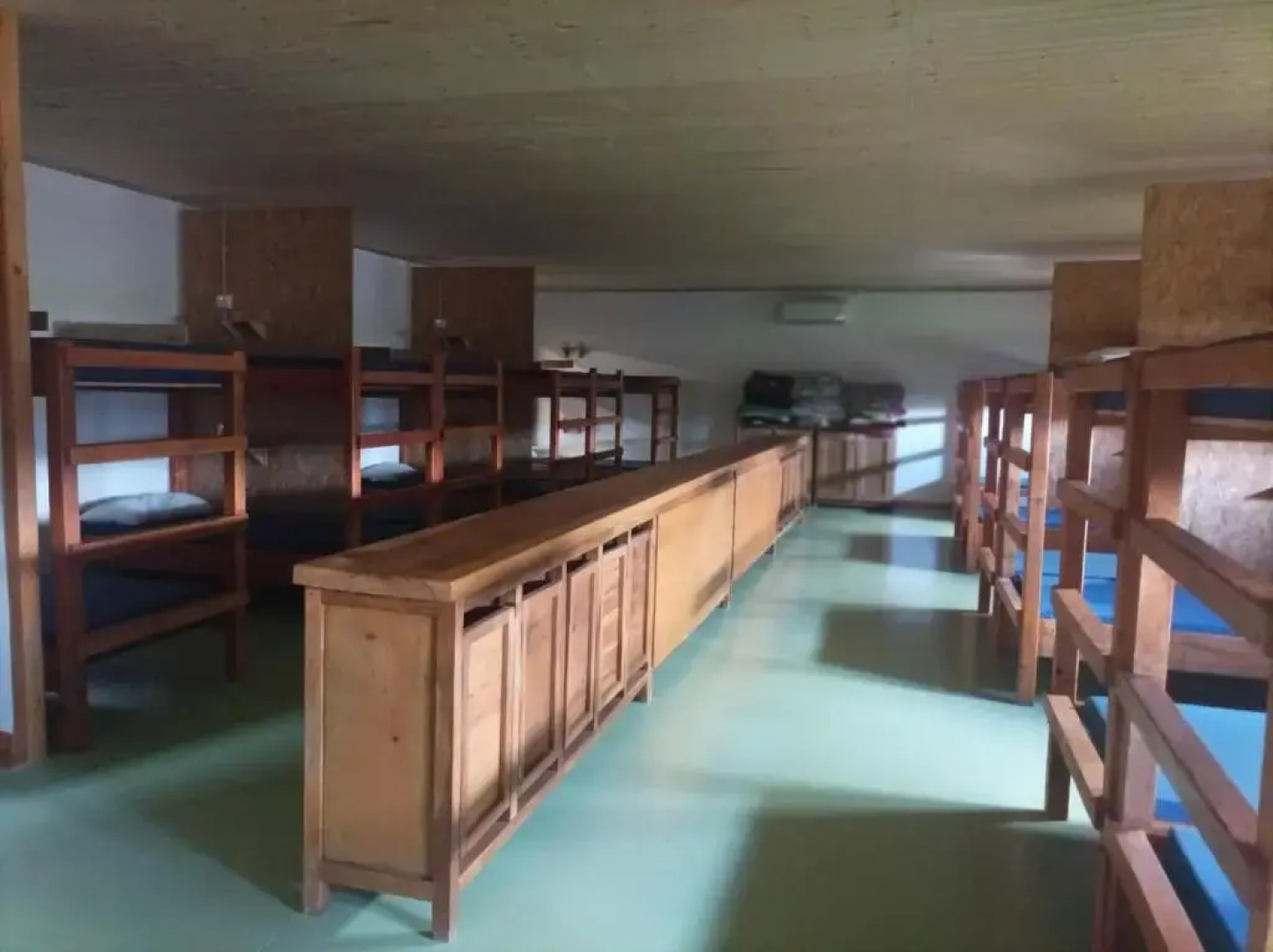 Crucesinn Albergue - Hostel