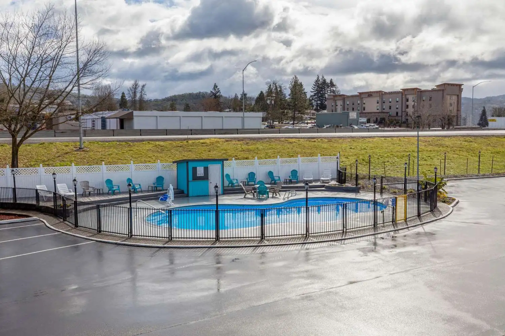 Rosewood Inn and Suites