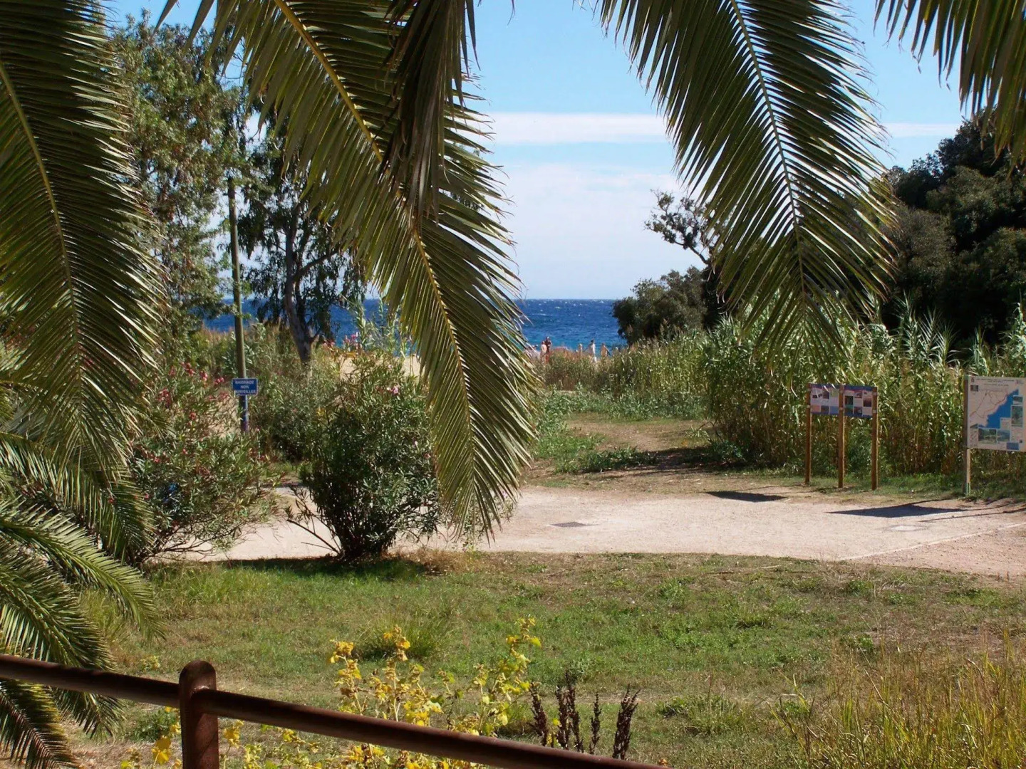 Le clos des sept palmiers