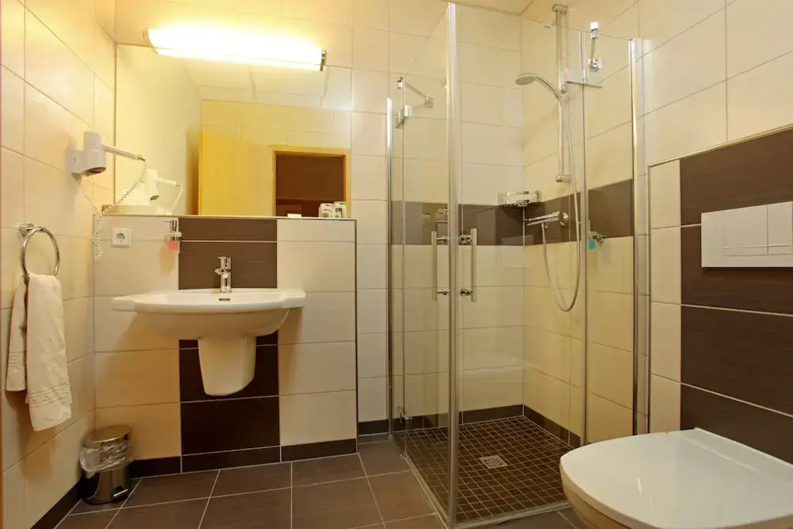 Sporthotel Neuruppin - Apartmenthaus mit Ferienwohnungen