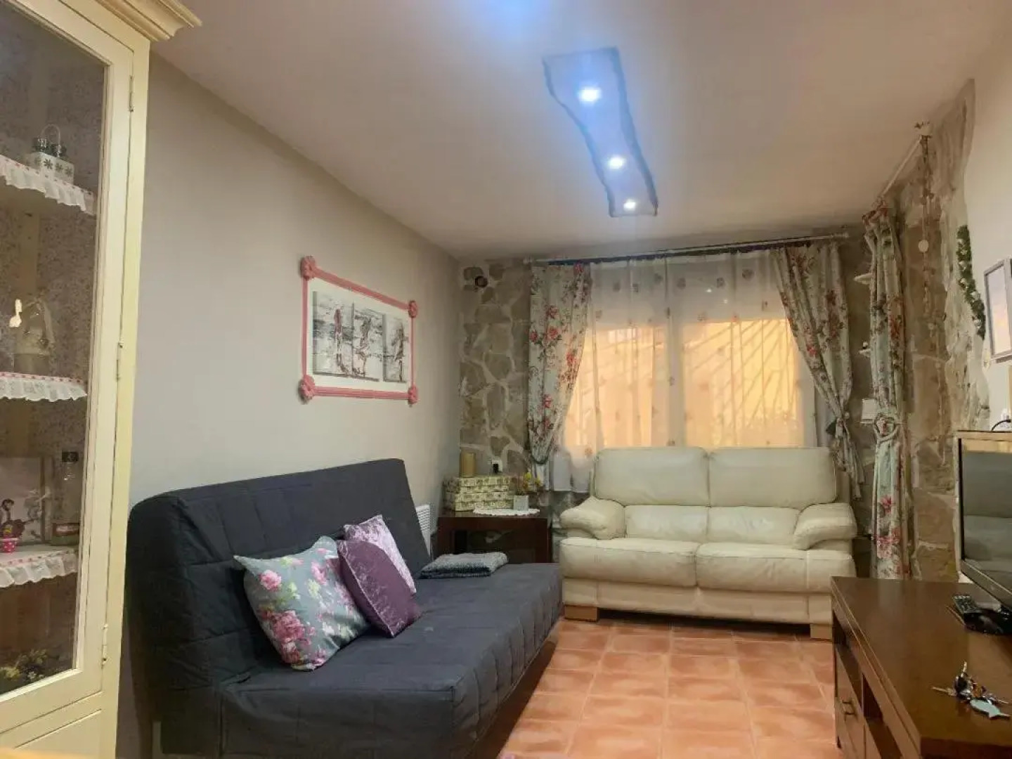 Cueva Colorin Alloza.