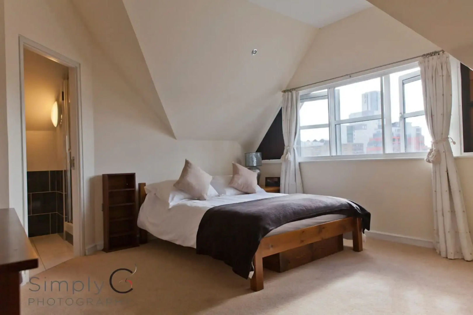 Toothbrush Apartments - Central Ipswich