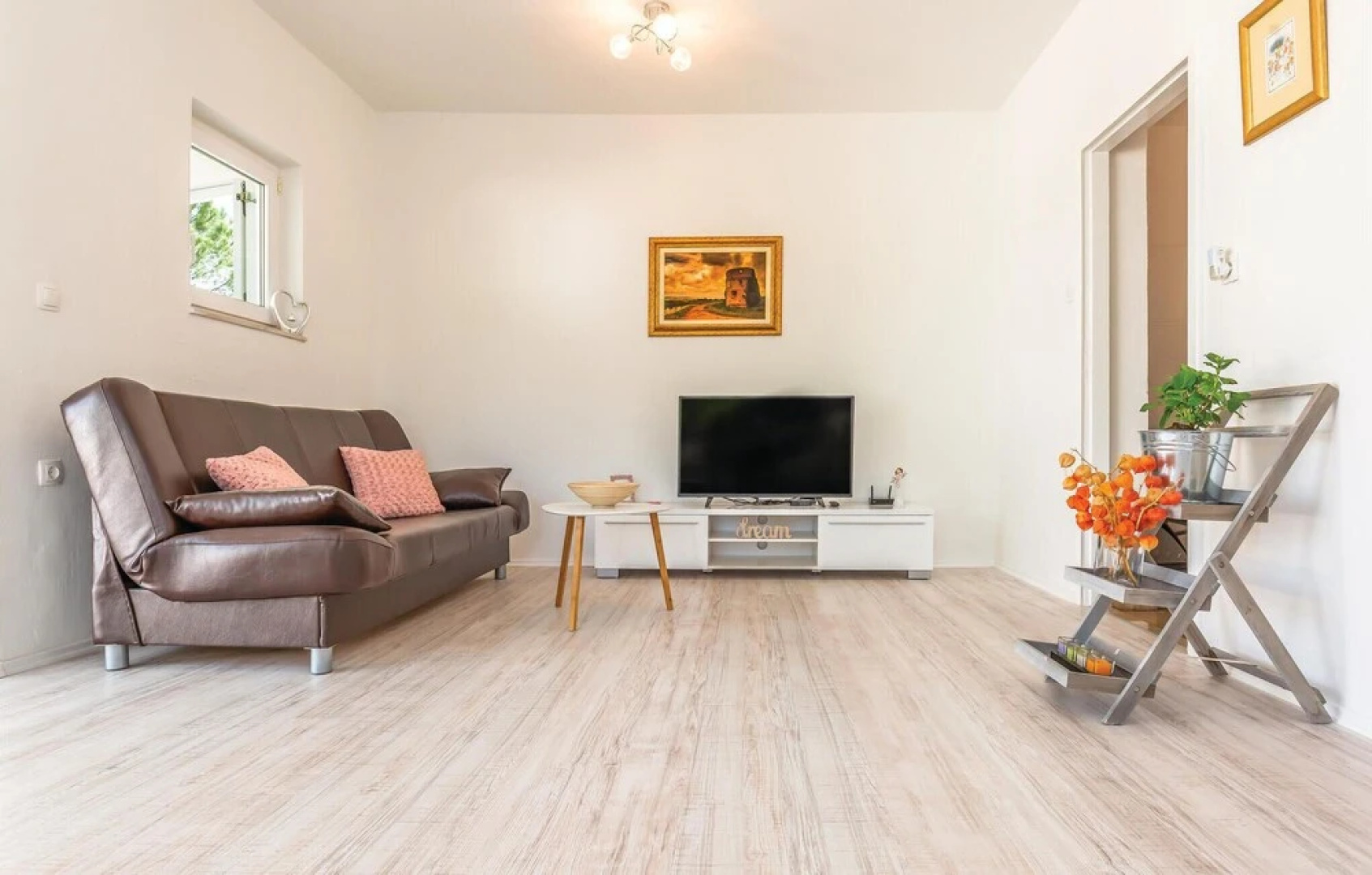 Awesome Apartment in Metkovic With Outdoor Swimming Pool, Wifi and 2 Bedrooms