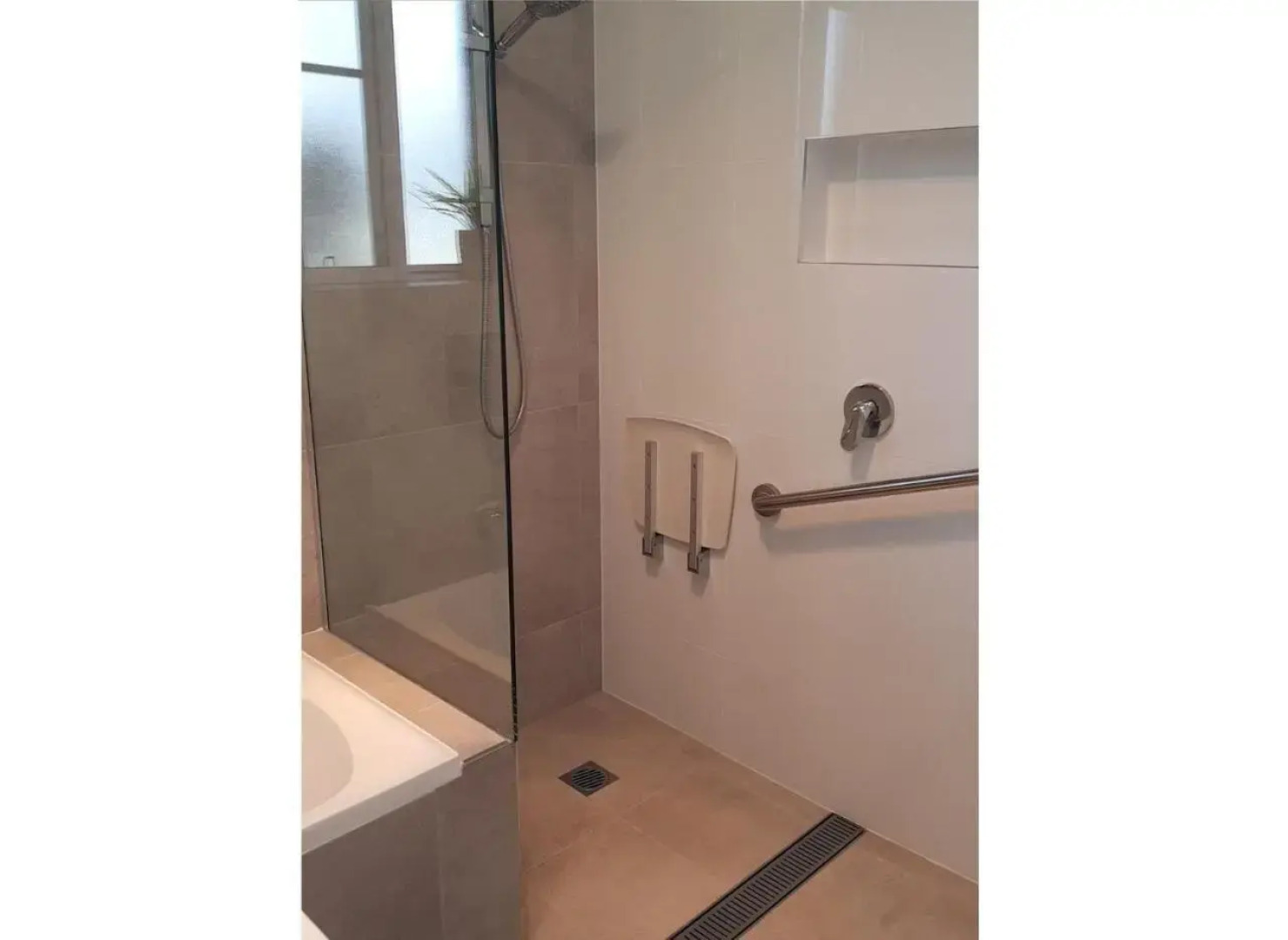 Number 4 at 27 South Street