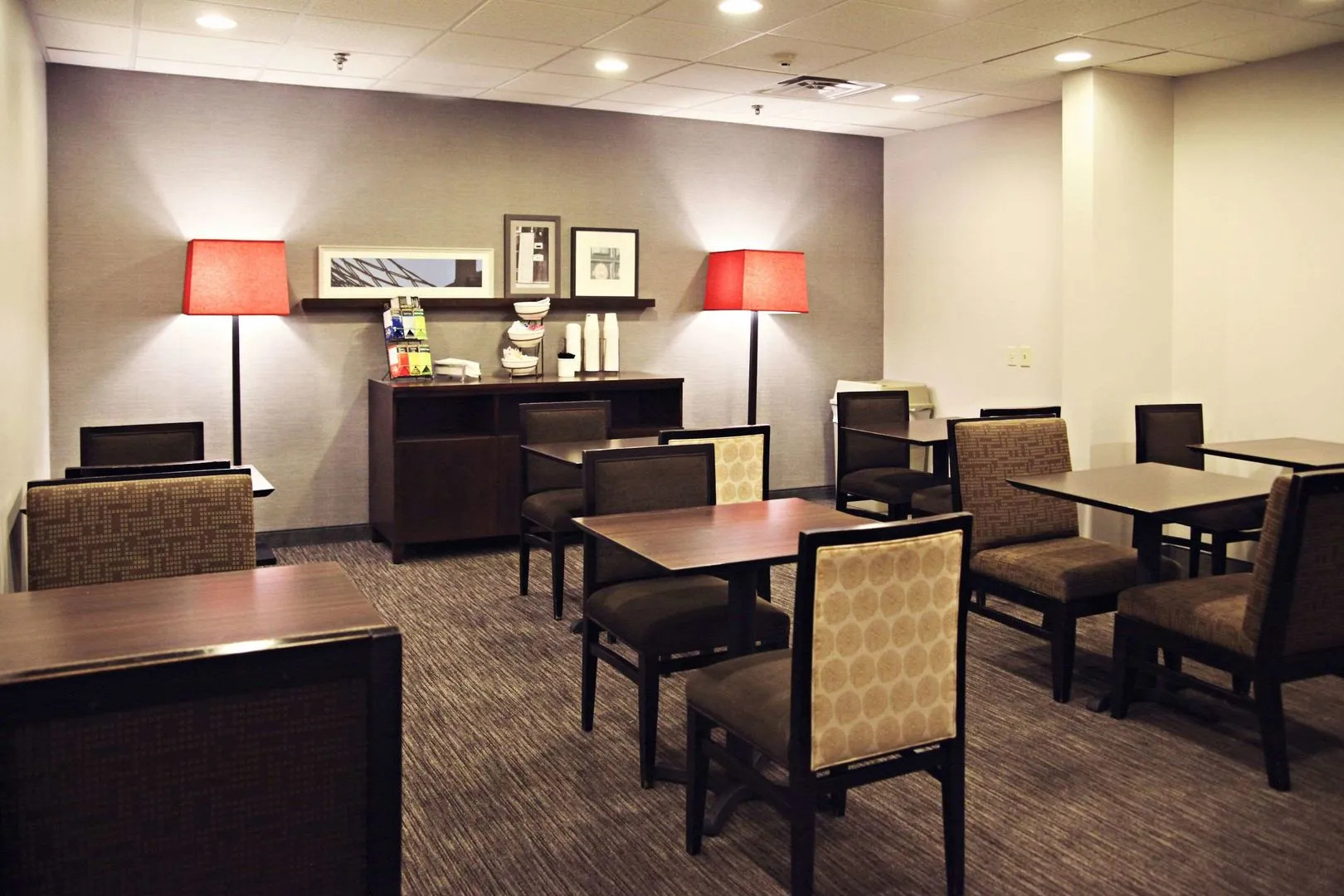 Country Inn & Suites by Radisson, Frackville (Pottsville), PA