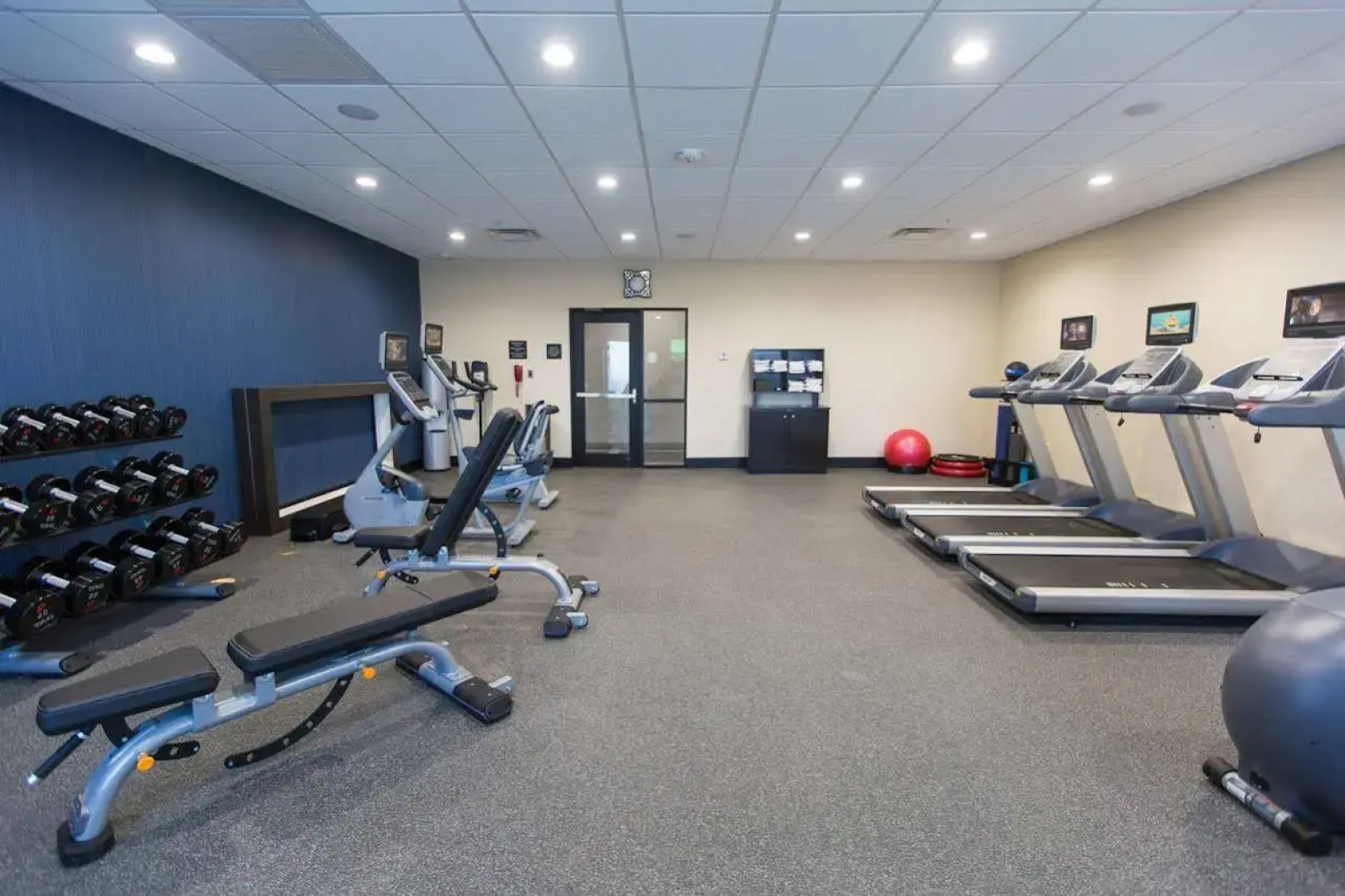 Hampton Inn & Suites Stroud