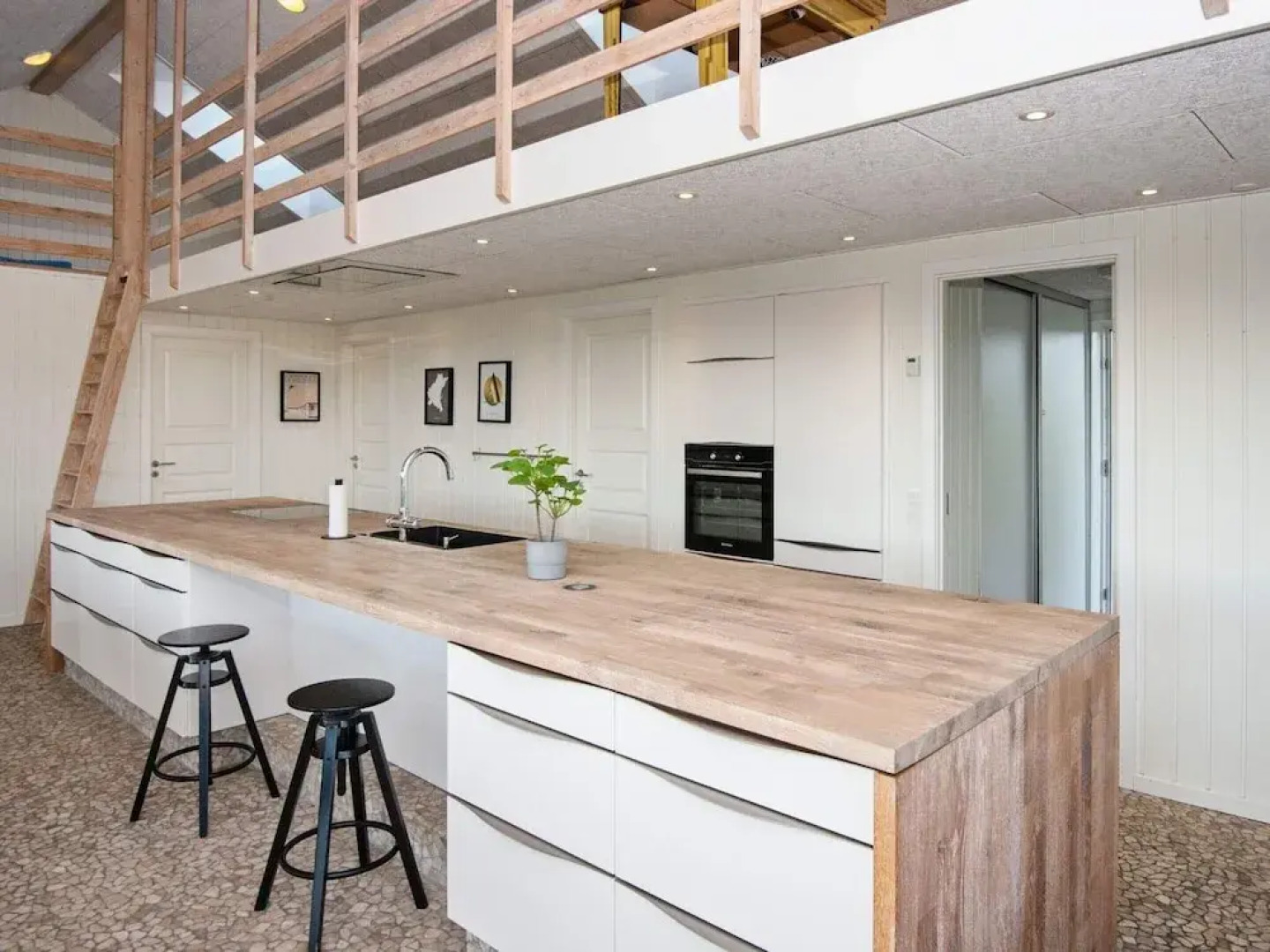 10 Person Holiday Home in Ronde