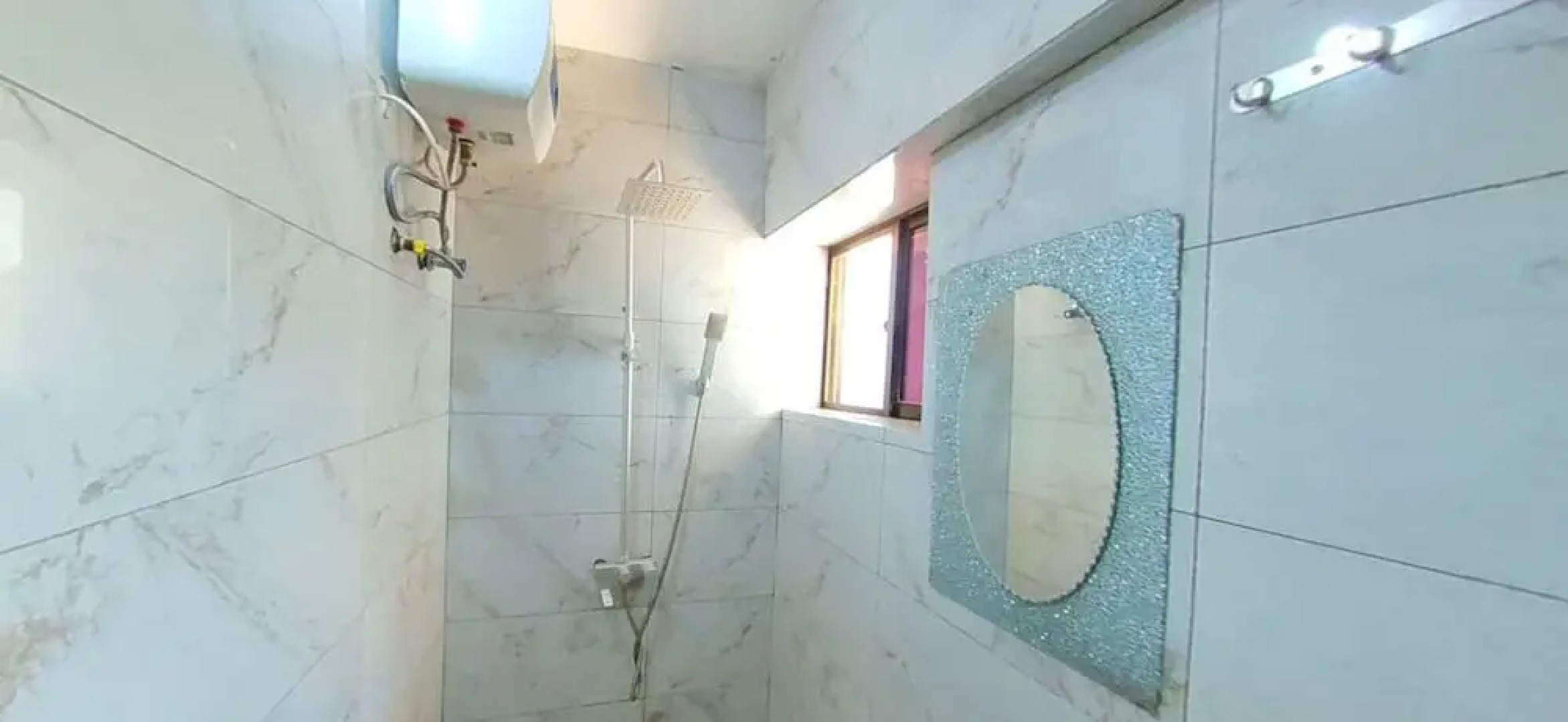 New Coffee Tree Hotel