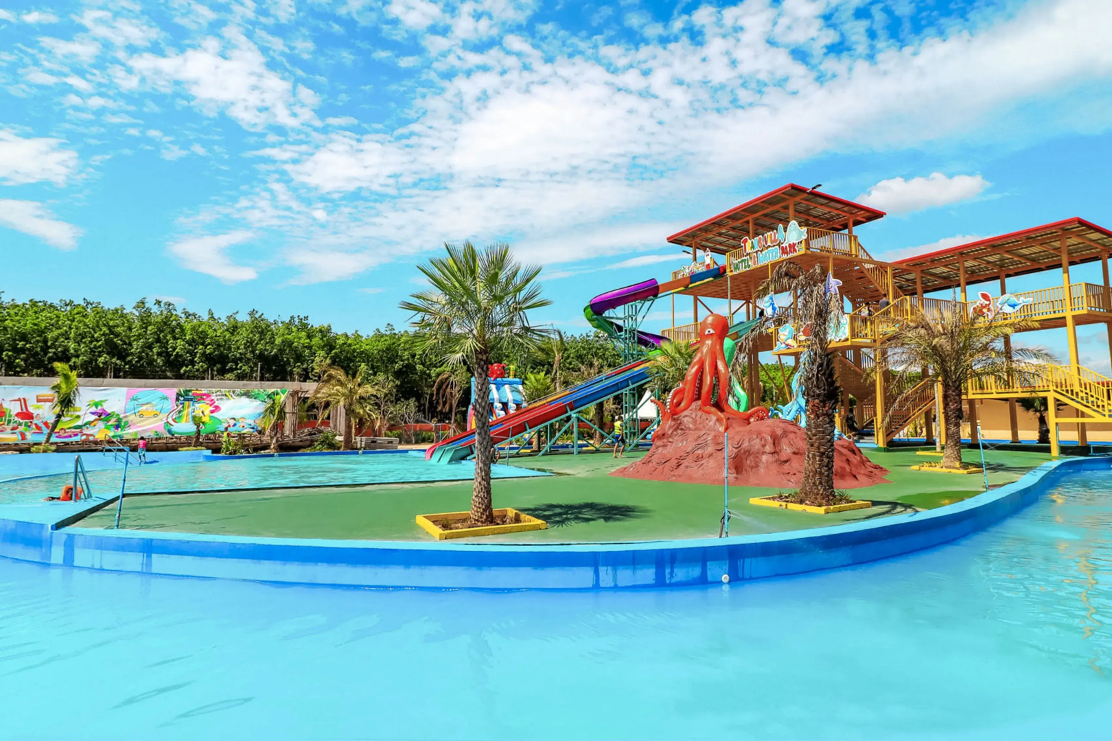 Trang Villa Hotel And Water Park