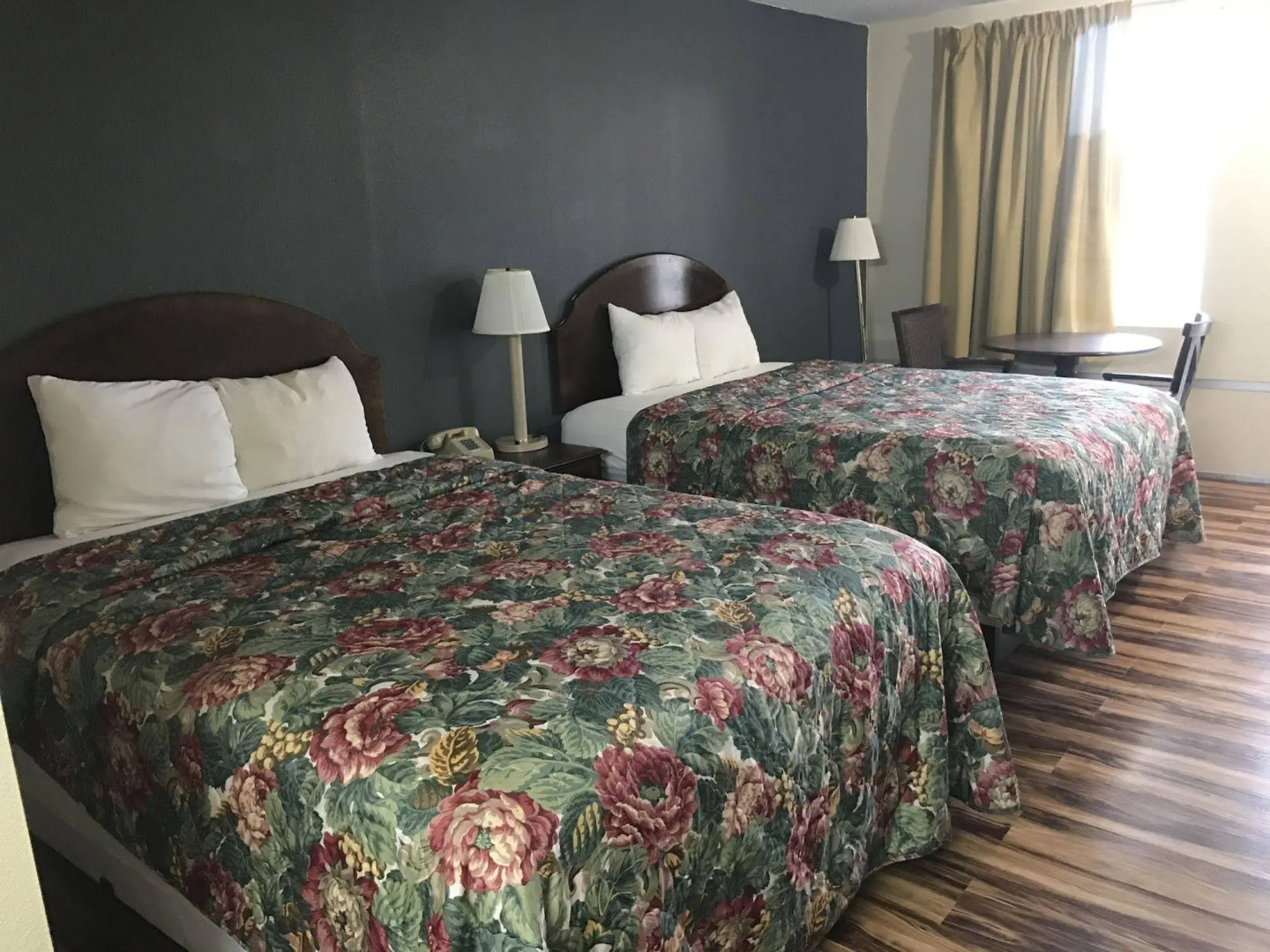 Knights Inn Lumberton