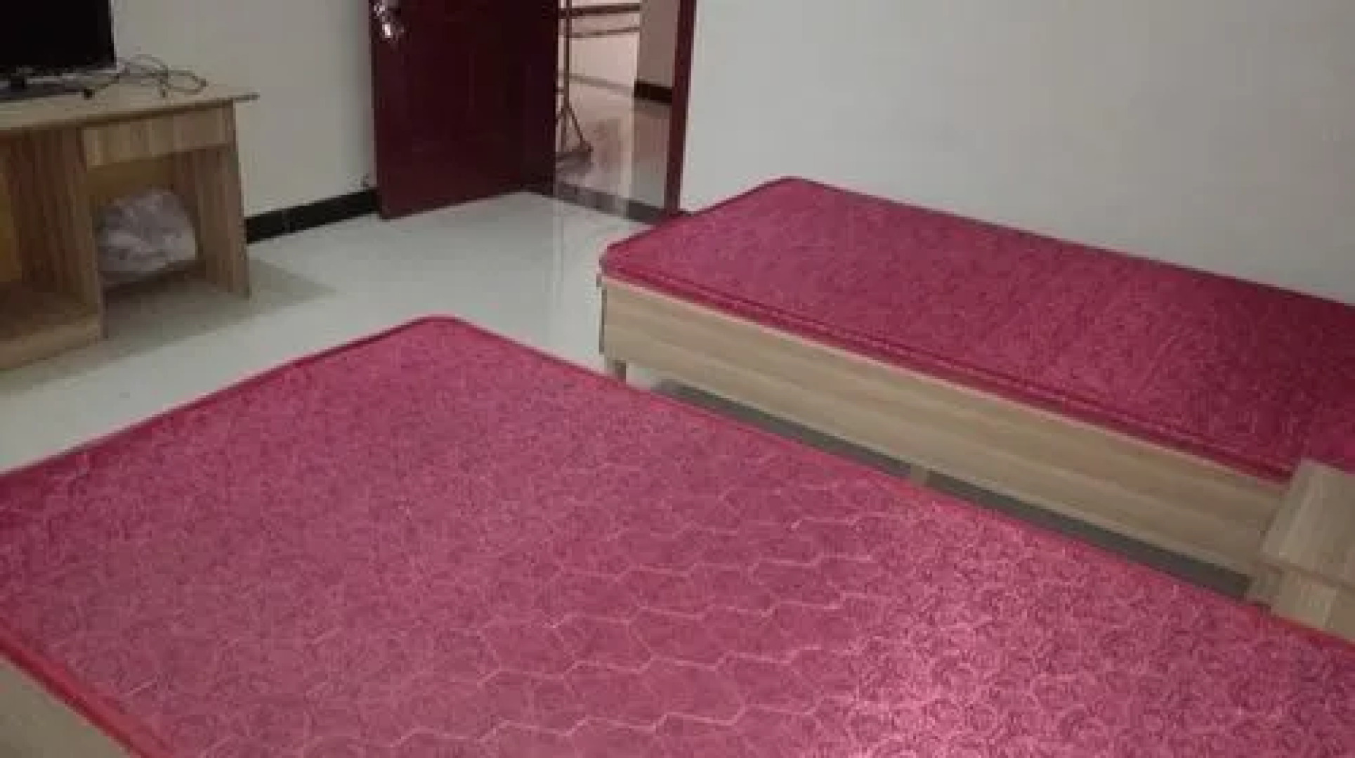 Kaifeng Yaxuange Apartment