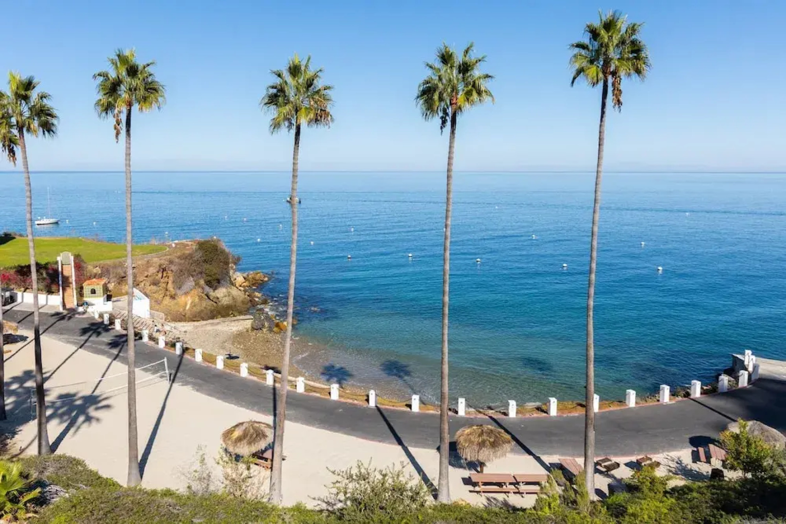 Camino De Flores by Avantstay Views Pool Beach Access Community Amenities