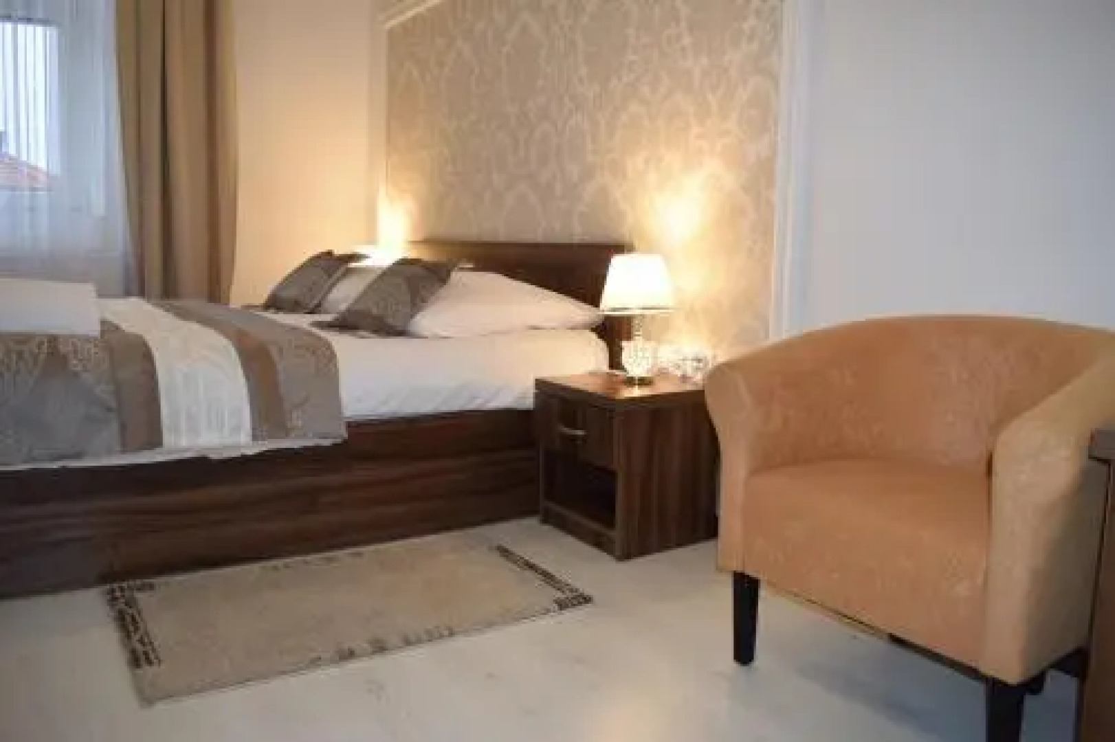 Sepia Restauracja & Noclegi