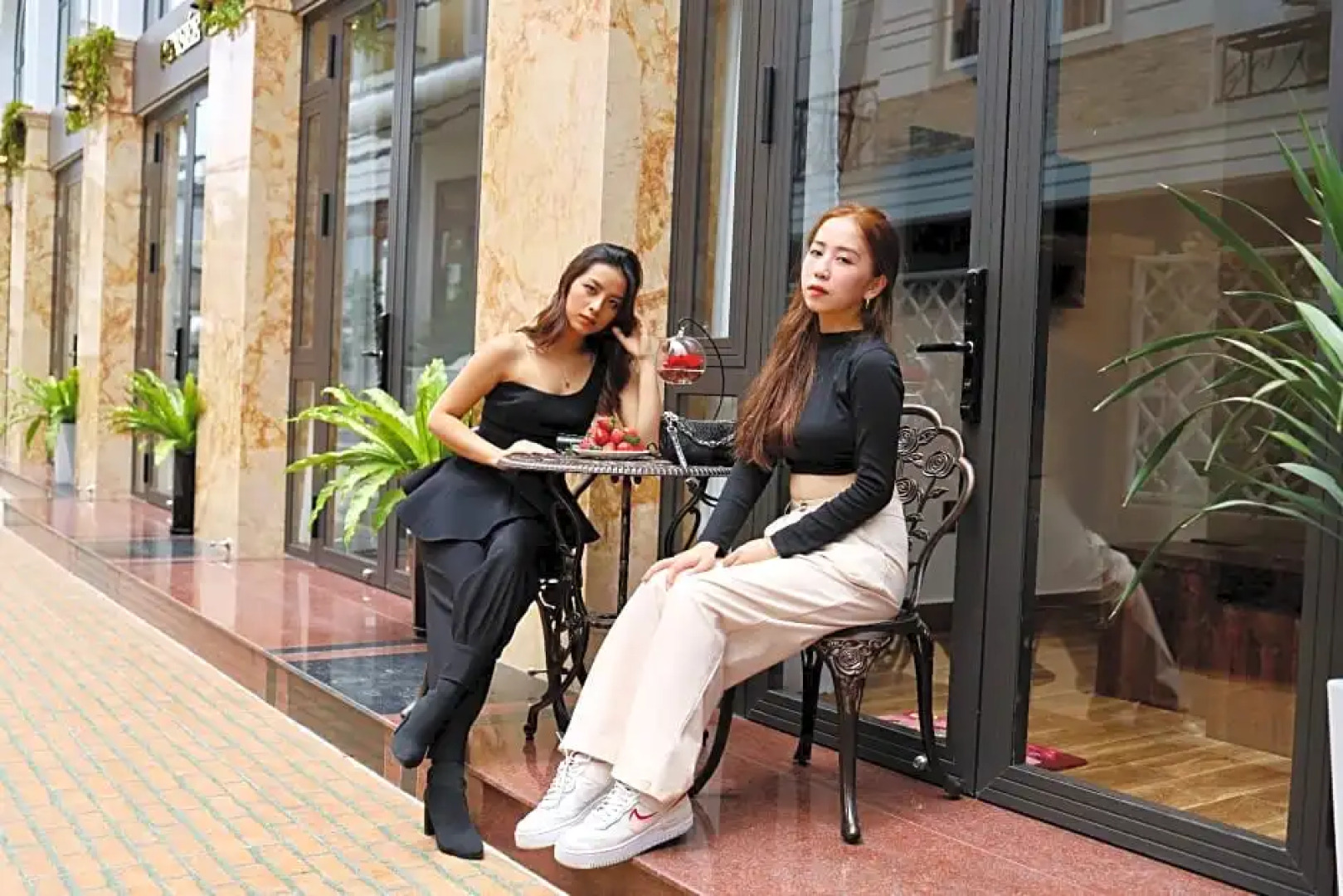 La Fleur Premium Central Apartment