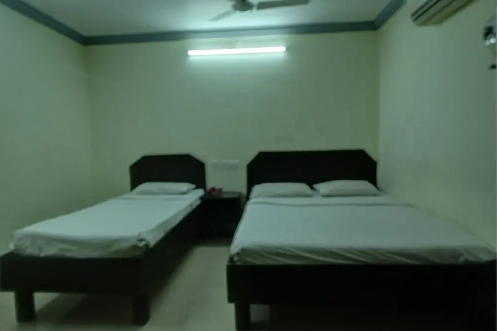 SPOT ON 40168 Vasantham Inn