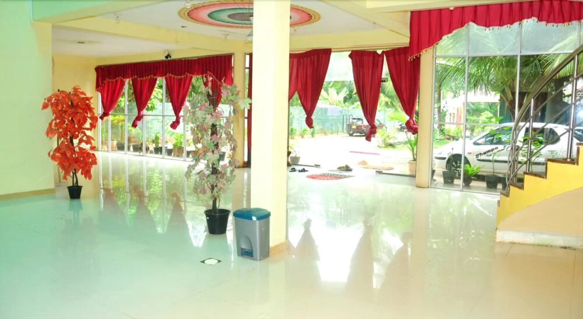 Thampa Tourist Hotel in Vavuniya