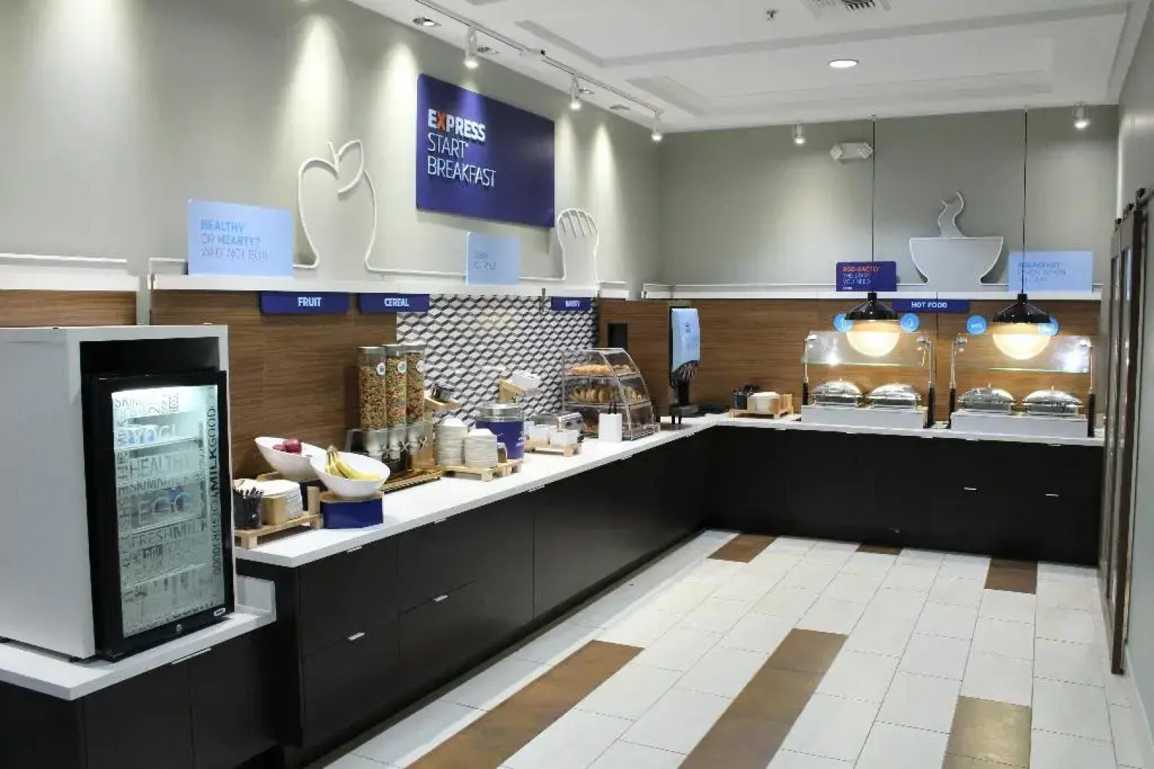 Holiday Inn Express & Suites Napa American Canyon by IHG