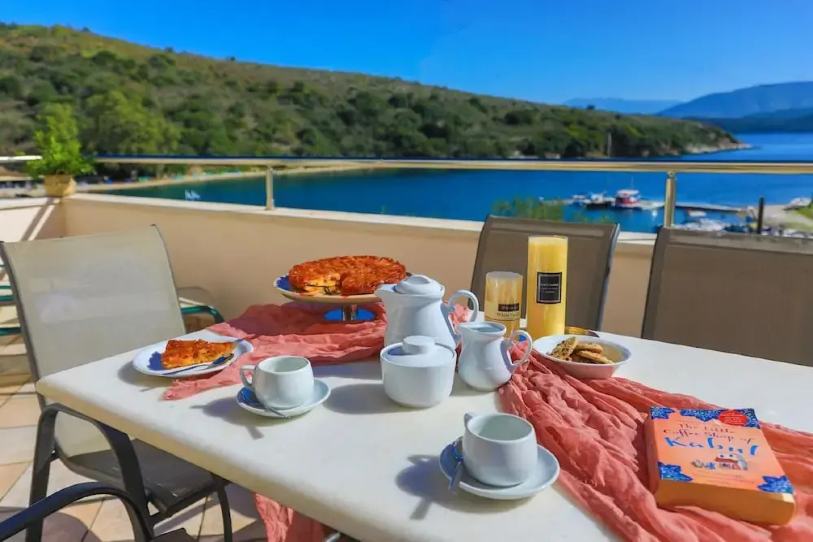 Alexandra Bay Front in