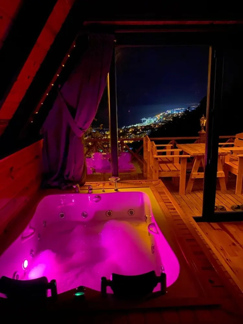 Si̇fla Bungalov & Resturant