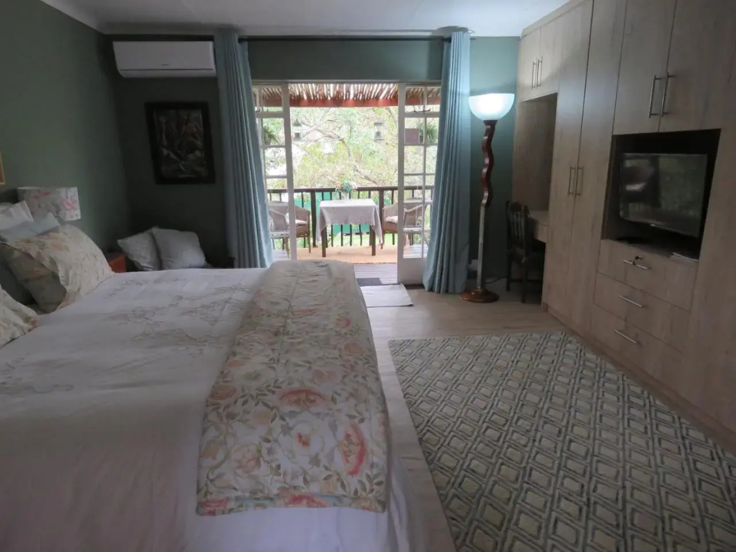 Nightjar Guest Lodge