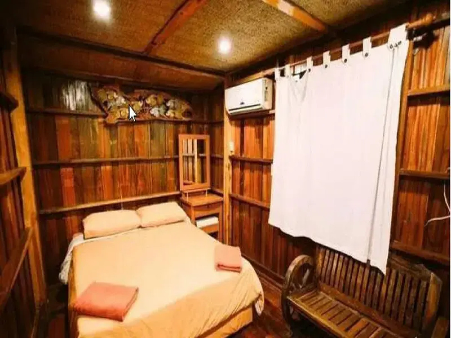 Pufa EngNam Lake Resort