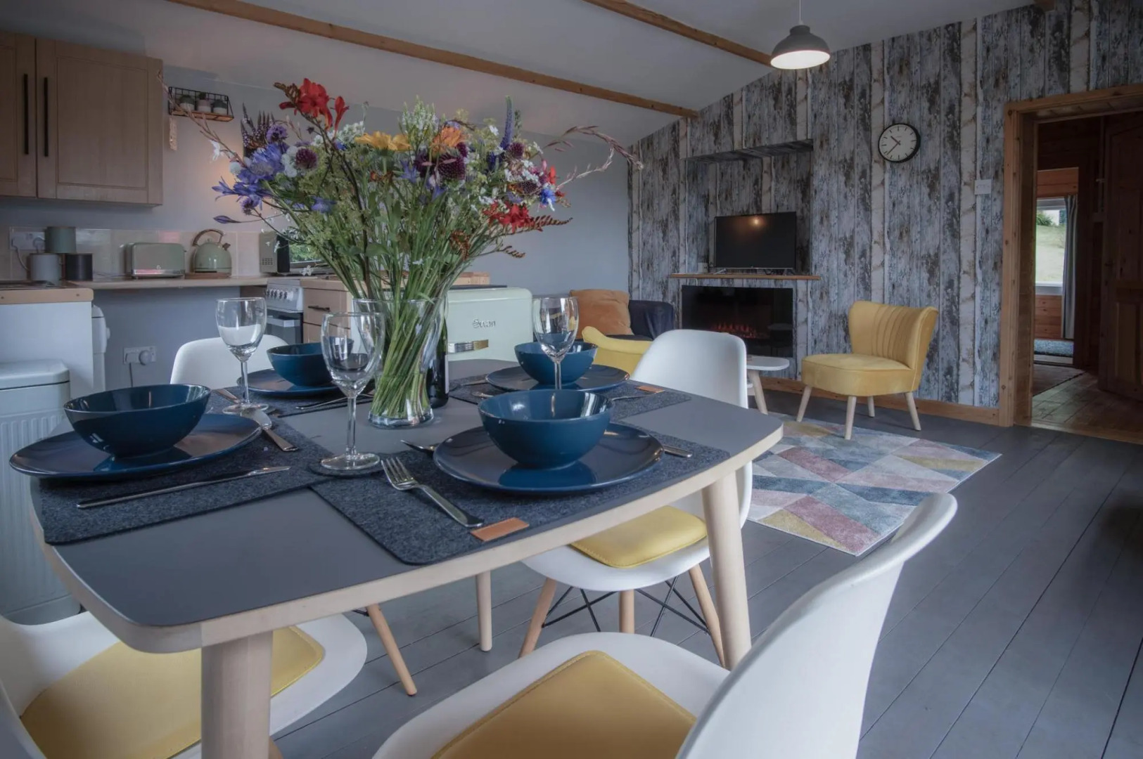 The Lodge At Sheepswalk Farm - 2 Bedroom Lodge - Stepaside