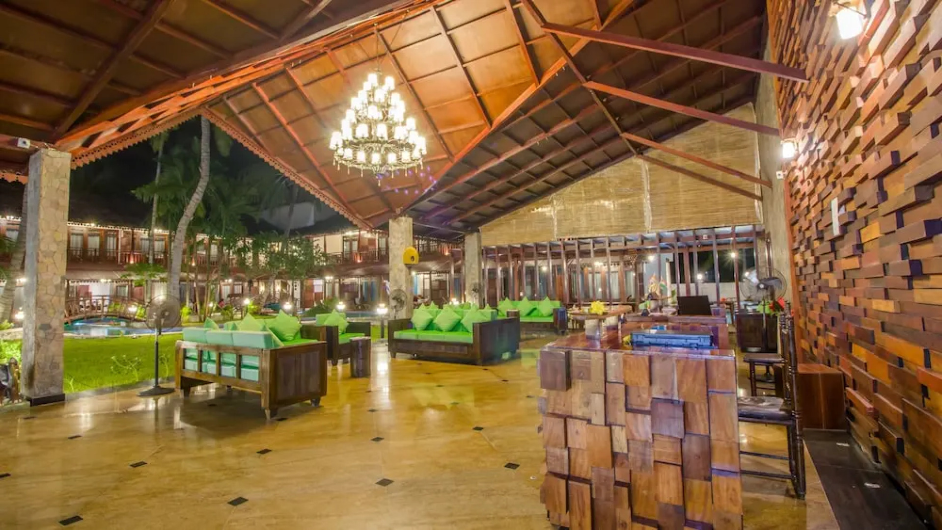 Summer Sands Beach Resort