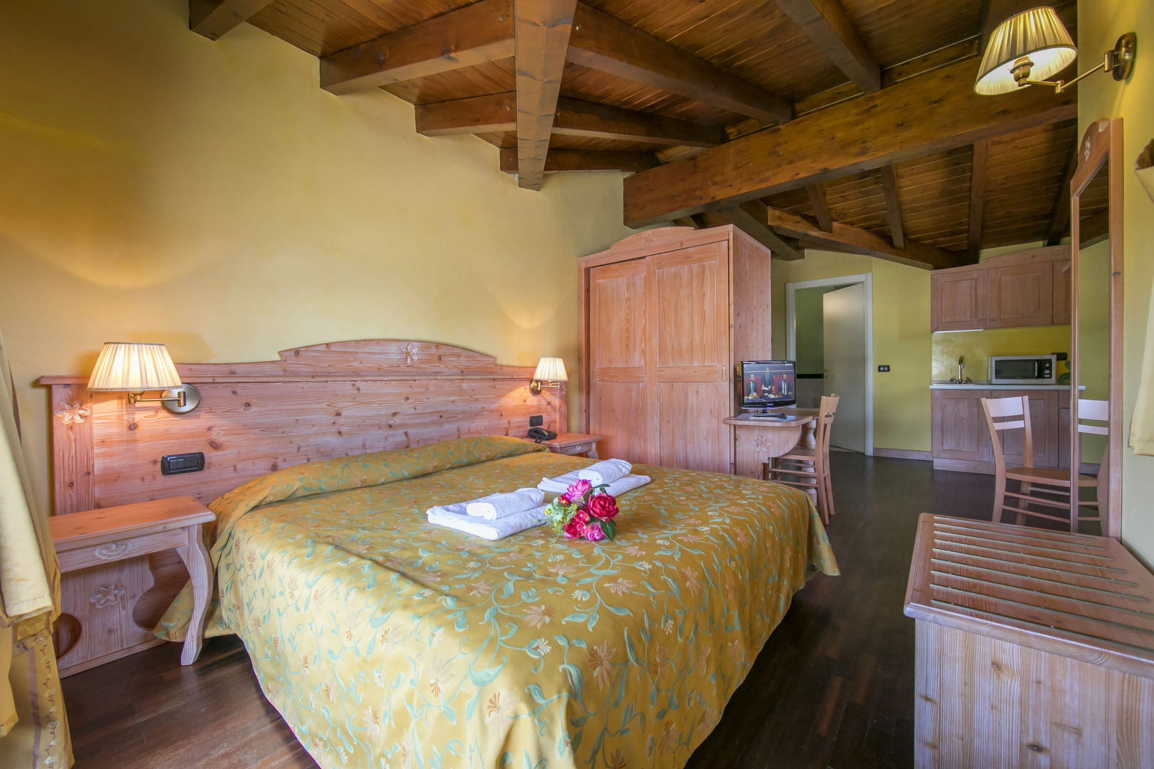 Montelago Relax By the Lake 2