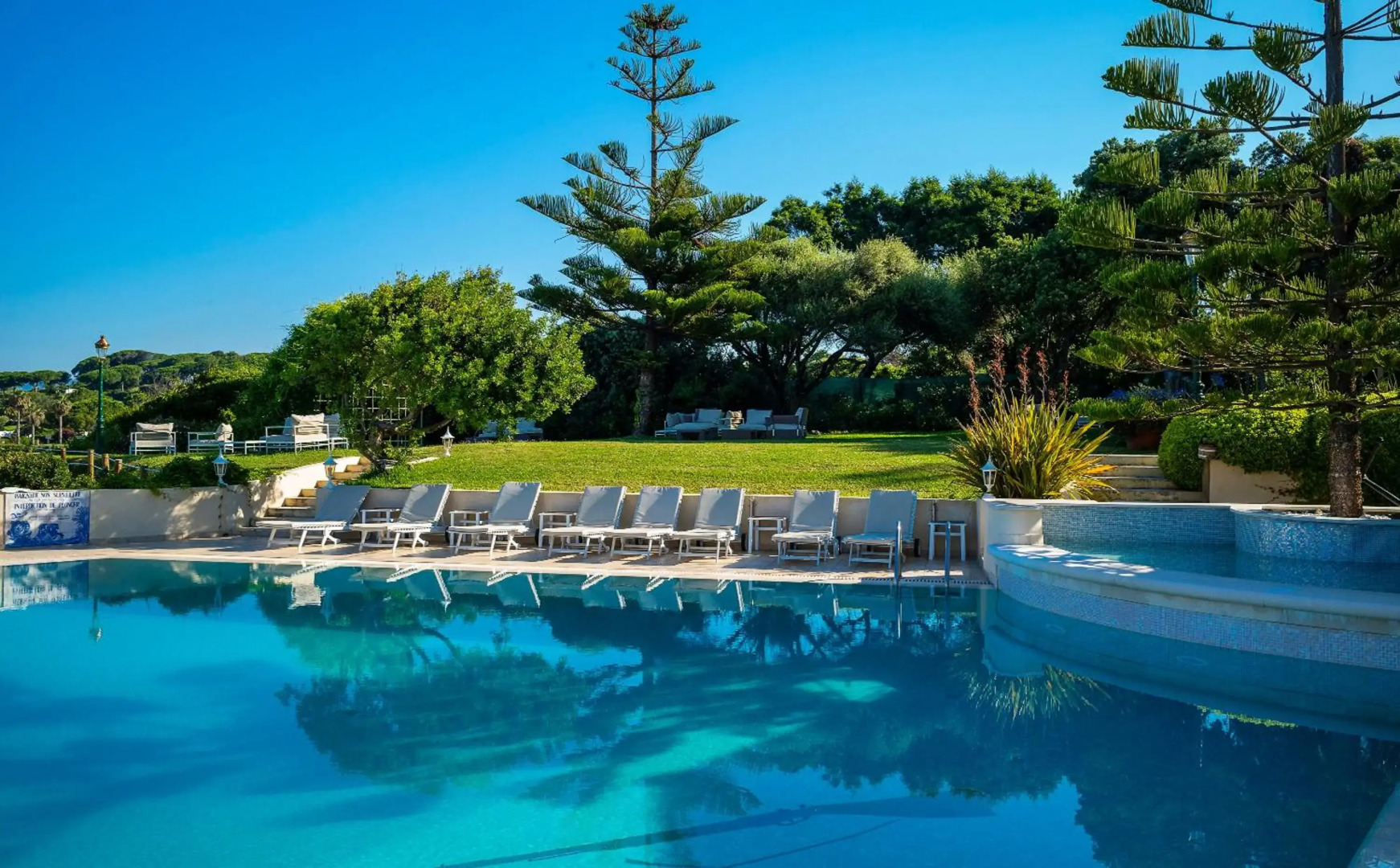 Le Maquis Bella Vista